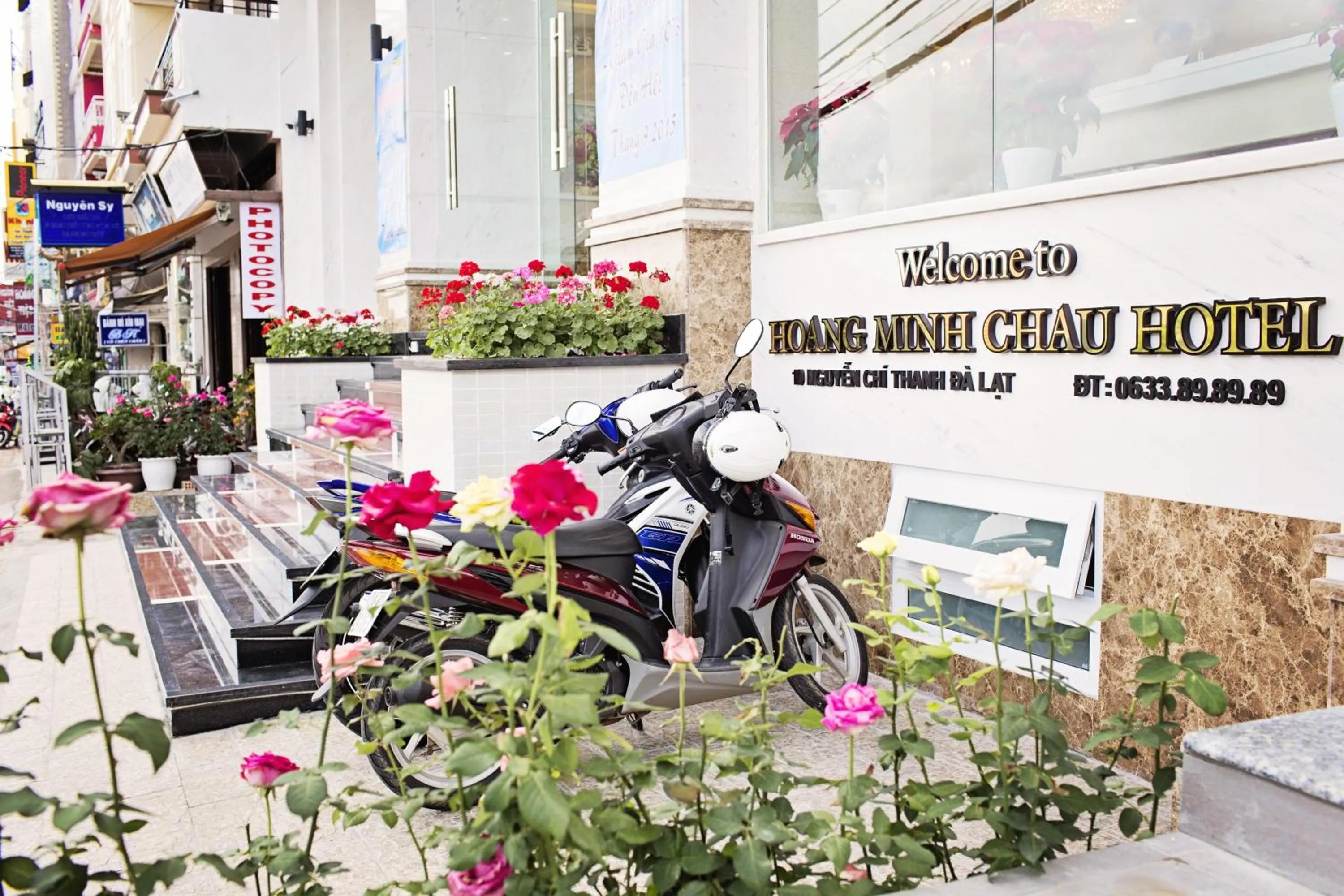 Day in Hotel Hoang Minh Chau