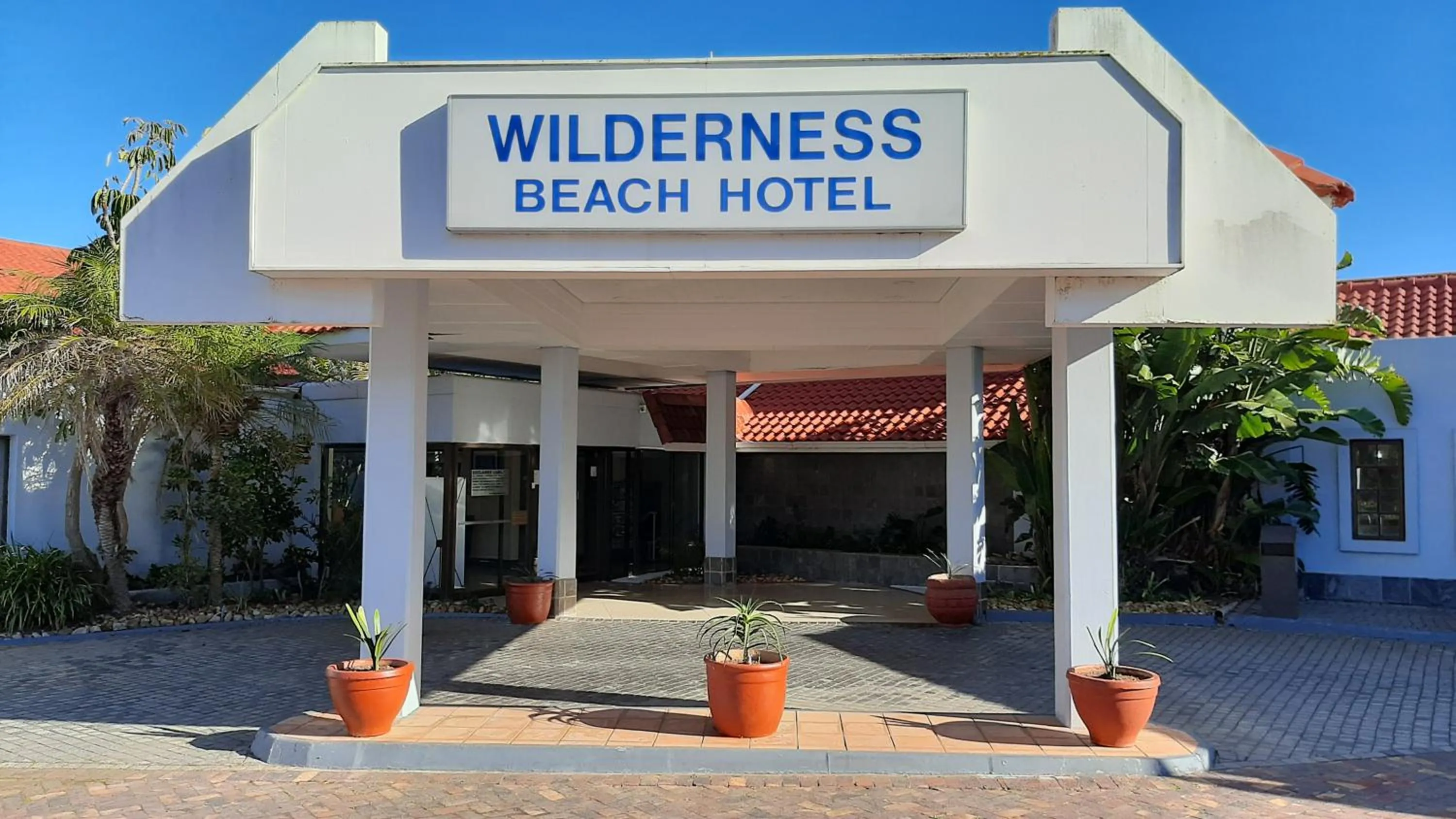 Wilderness Beach Hotel
