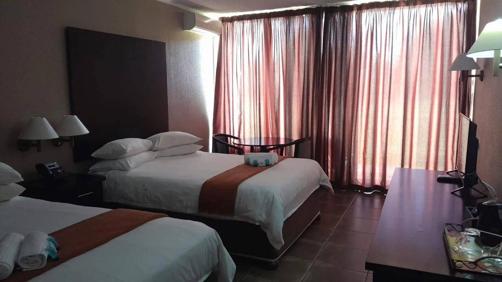 Photo of the whole room, Bed in Wilderness Beach Hotel