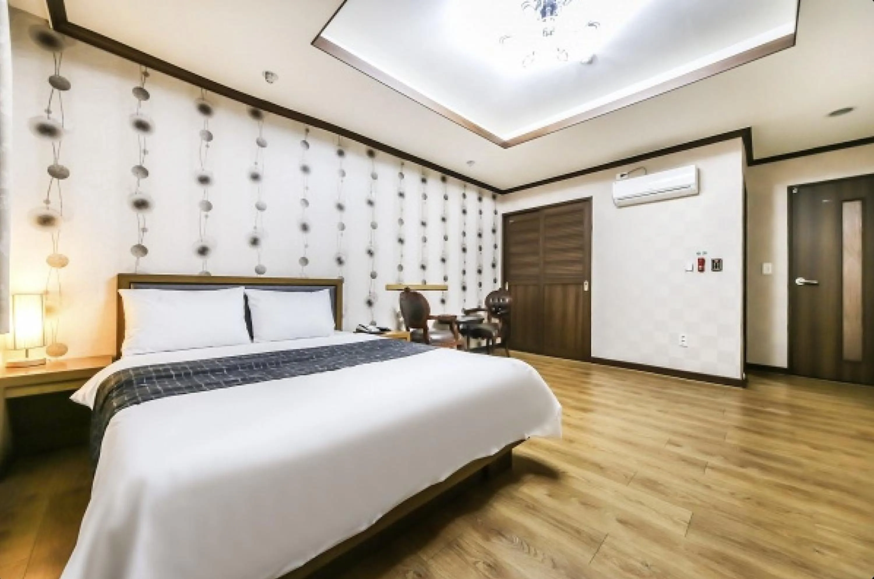 Bed in Modern Business Hotel