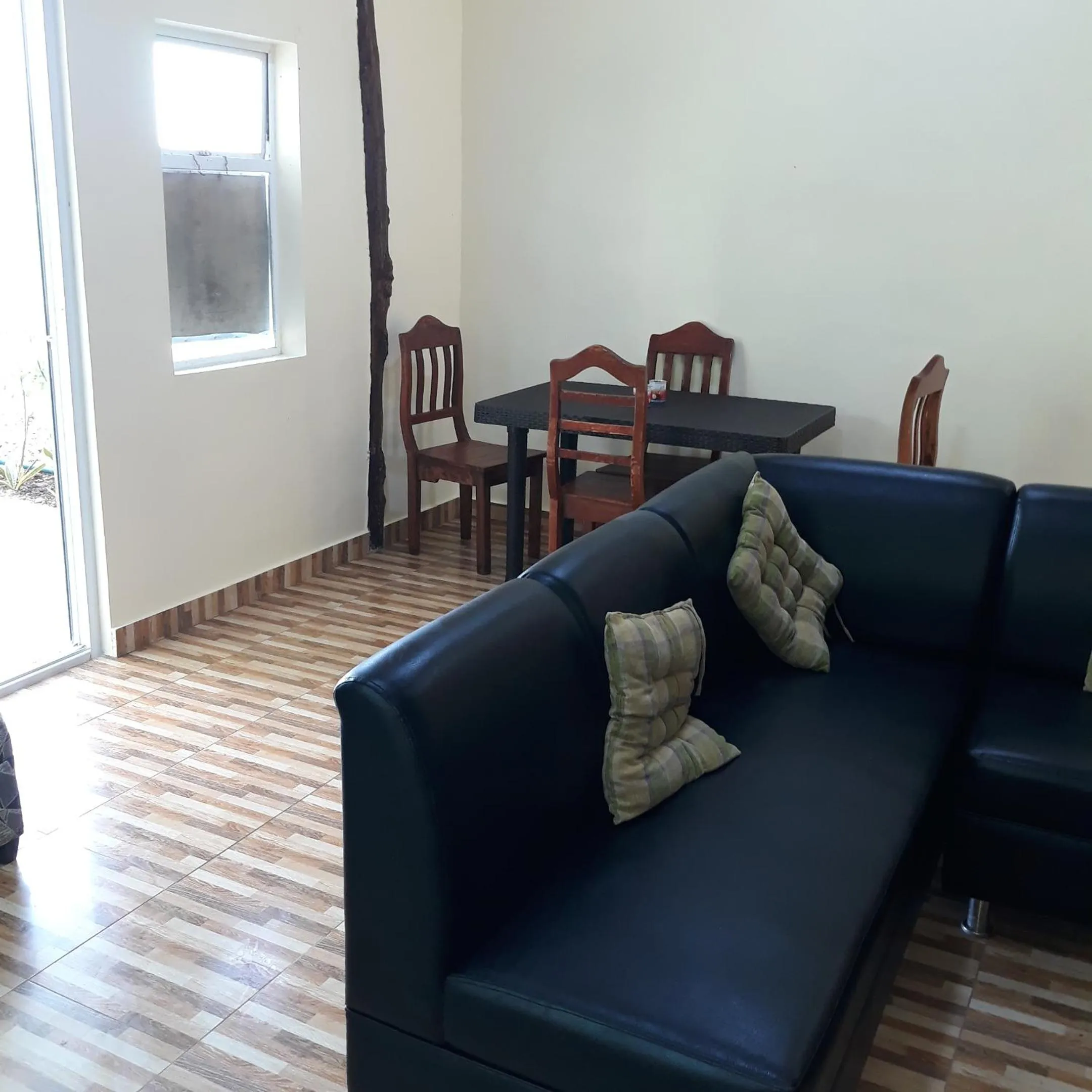 Living room in Whitesands Beach Resort