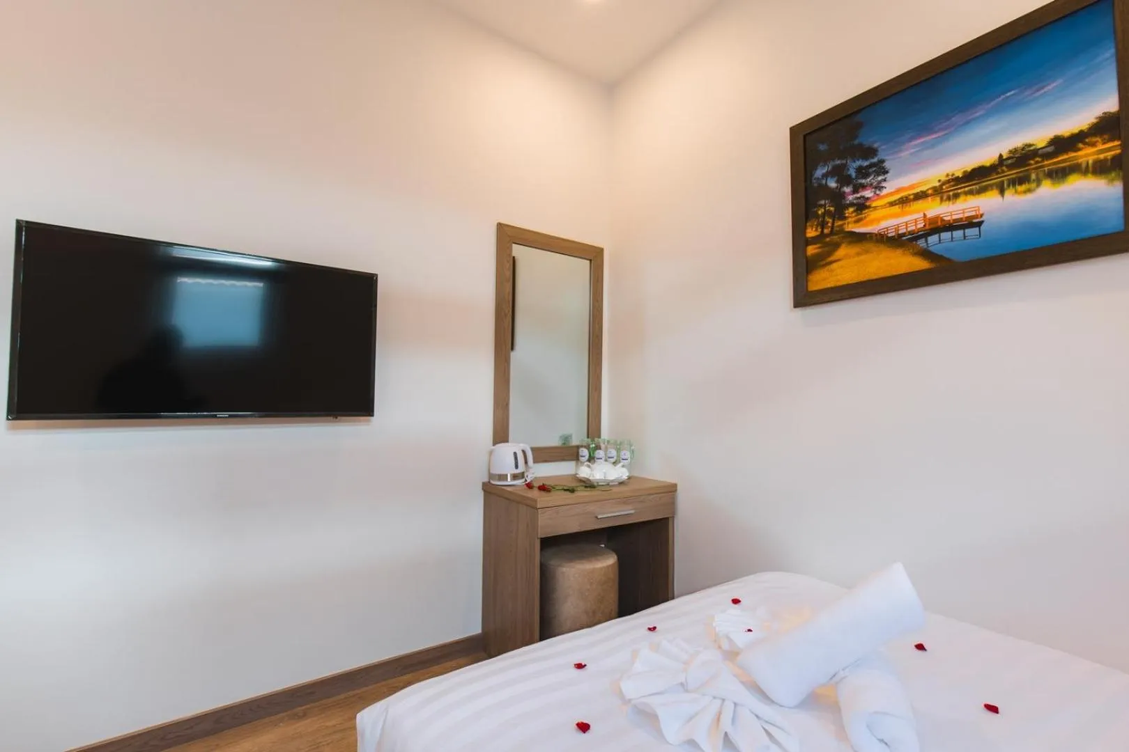 Bed in Ami Hotel Dalat