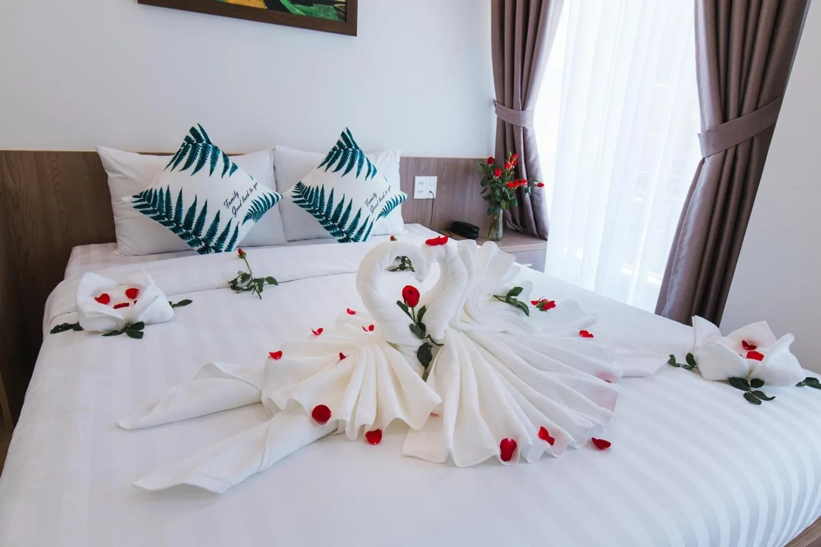 Bed in Ami Hotel Dalat