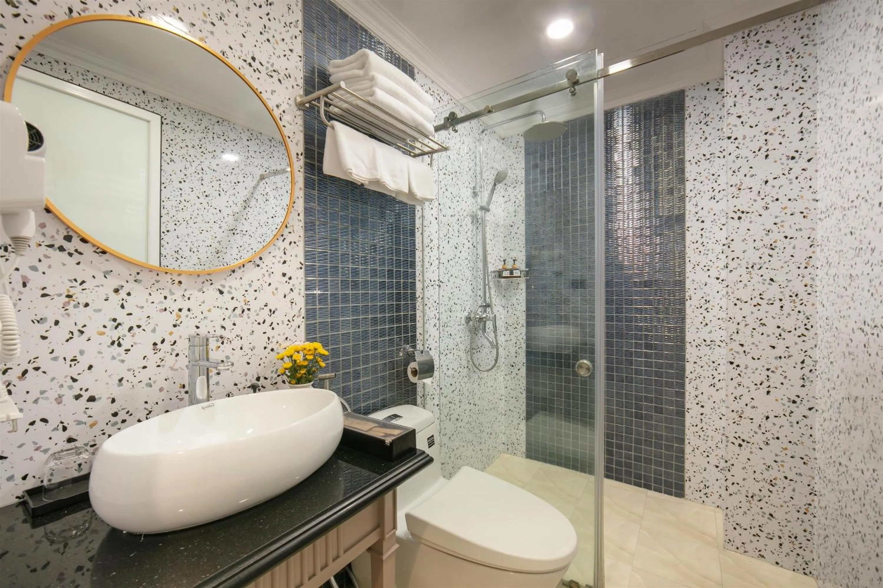 Bathroom in Dong Xuan Boutique Hotel