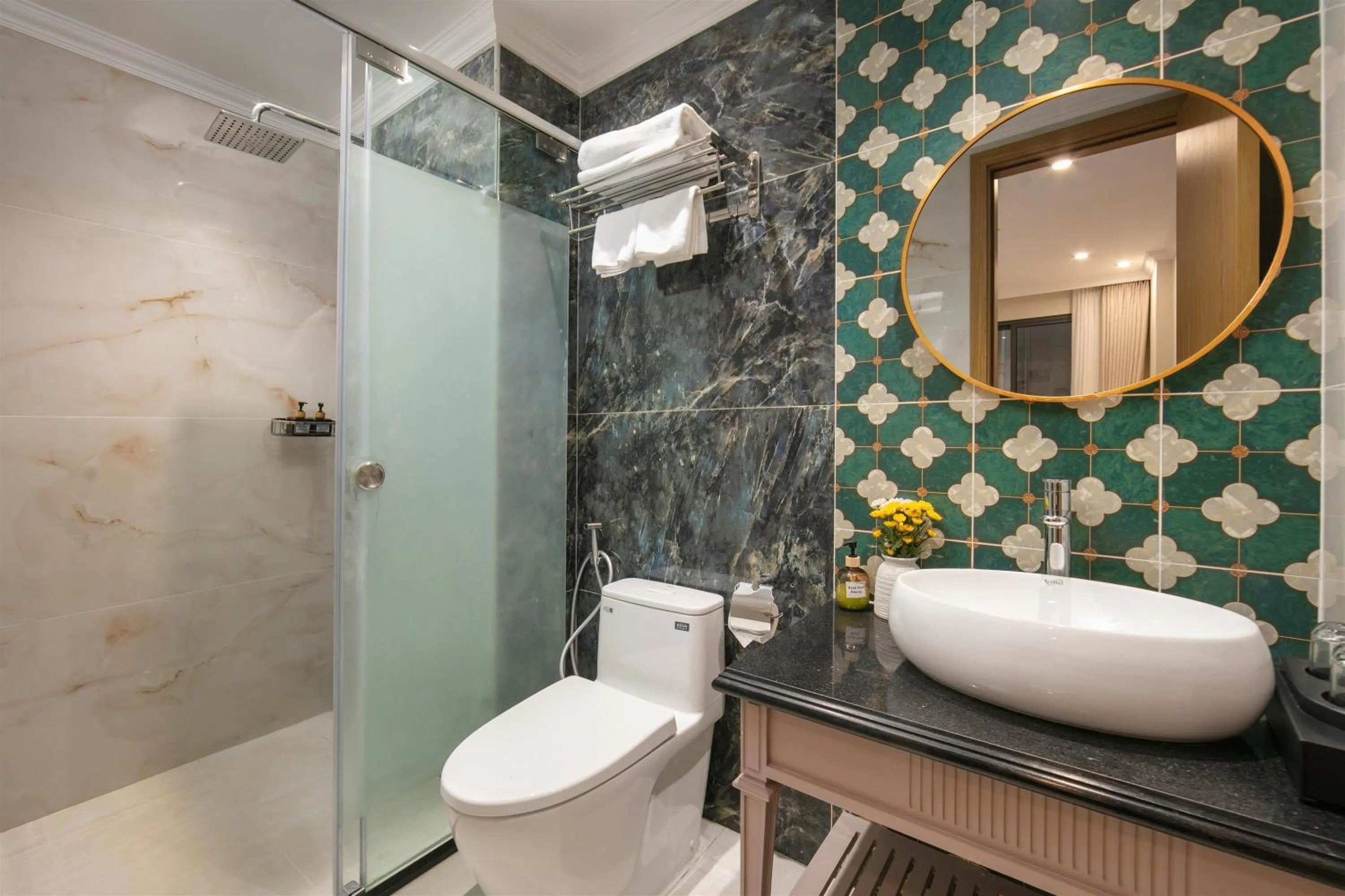 Bathroom in Dong Xuan Boutique Hotel