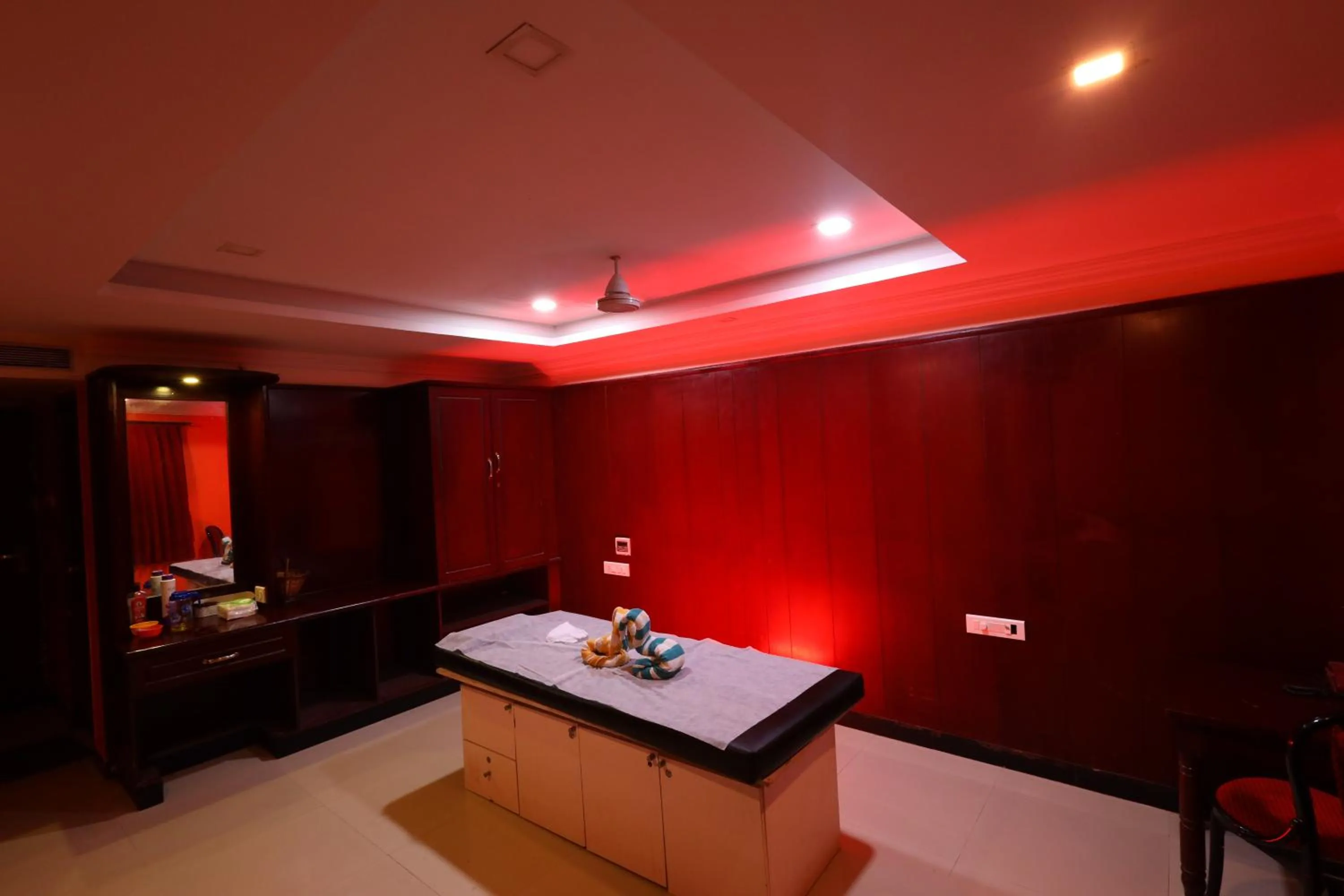 Hotel PVK Grand Dindigul