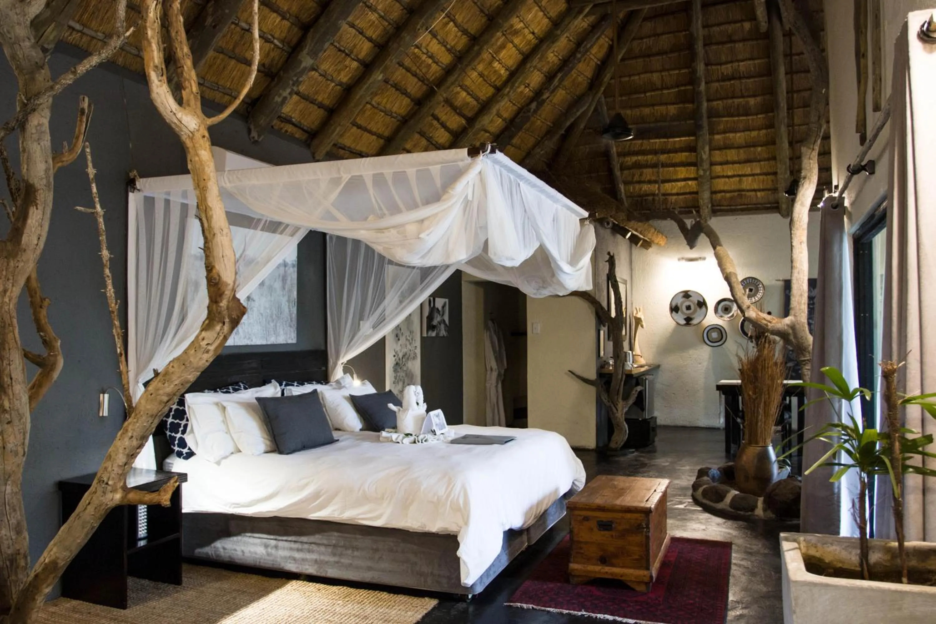 Bed in Ezulwini Game Lodges