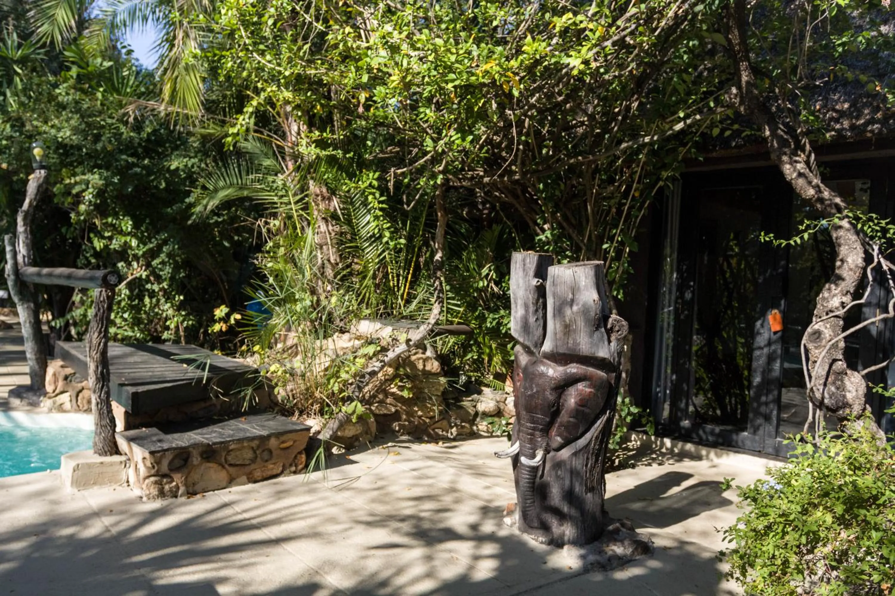 Facade/entrance in Ezulwini Game Lodges