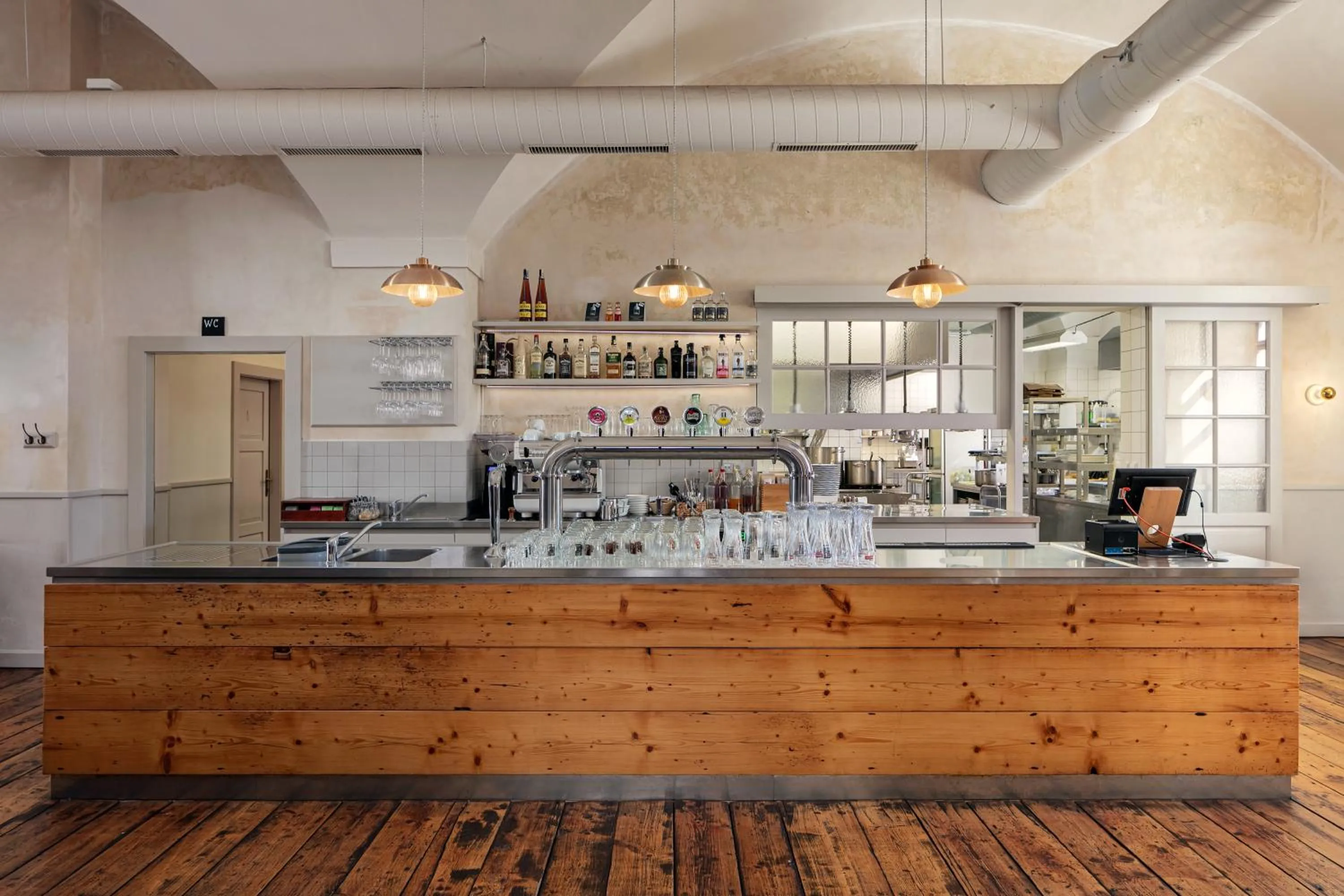 Restaurant/places to eat in Dům Hostů Klášter Broumov