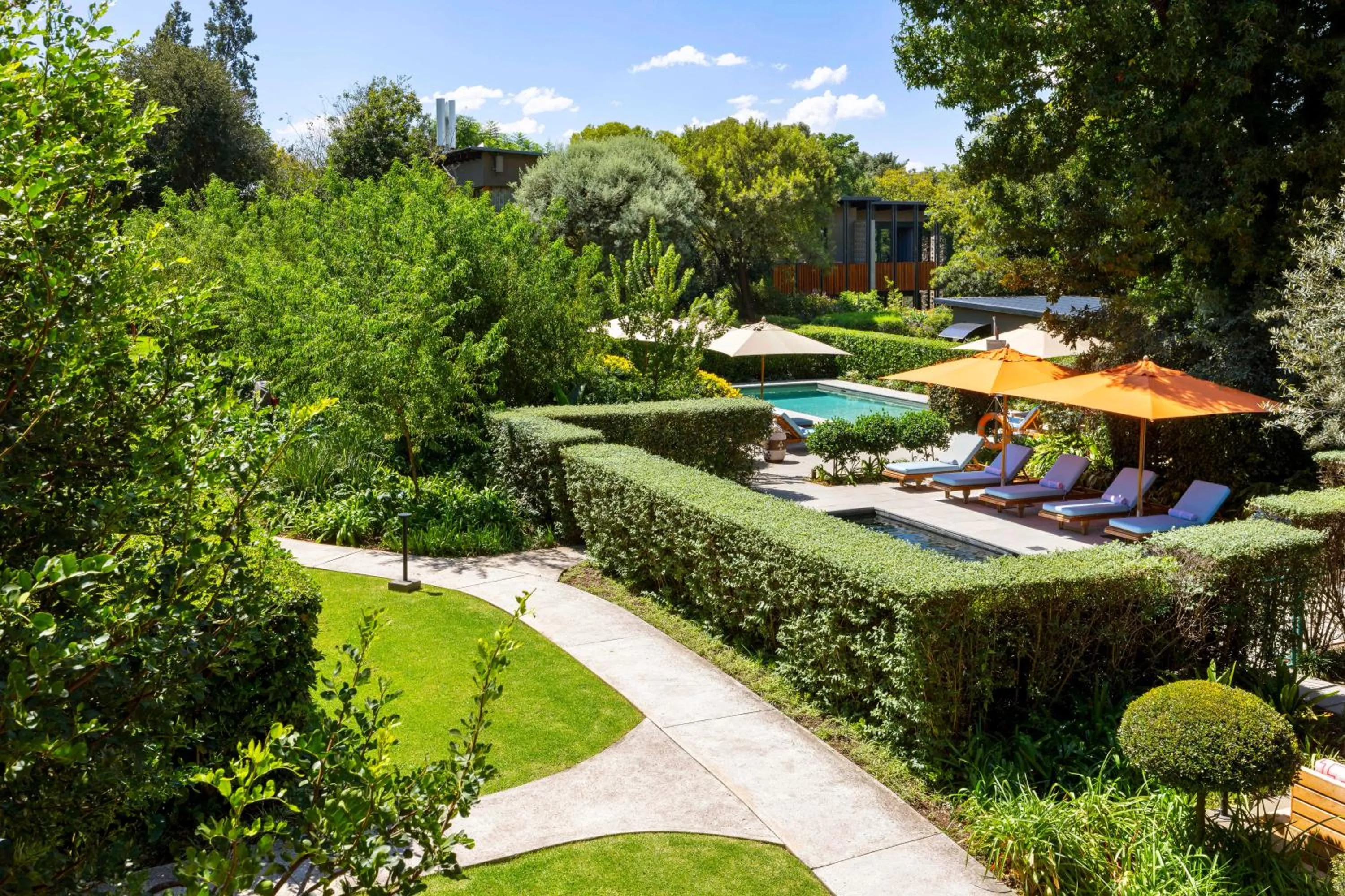 Swimming pool in The Peech Hotel