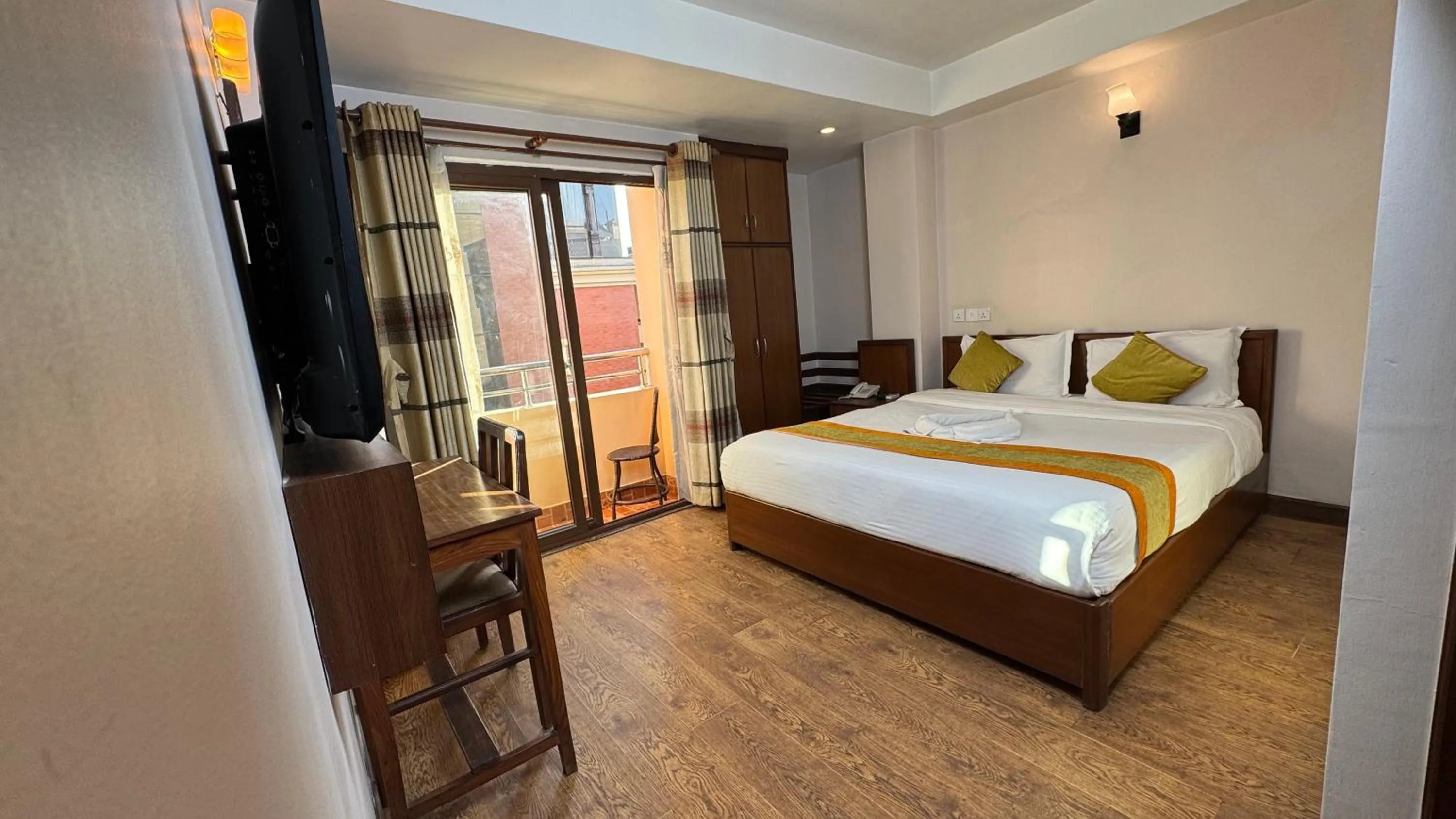 Photo of the whole room, Bed in Hotel Everest Nepal