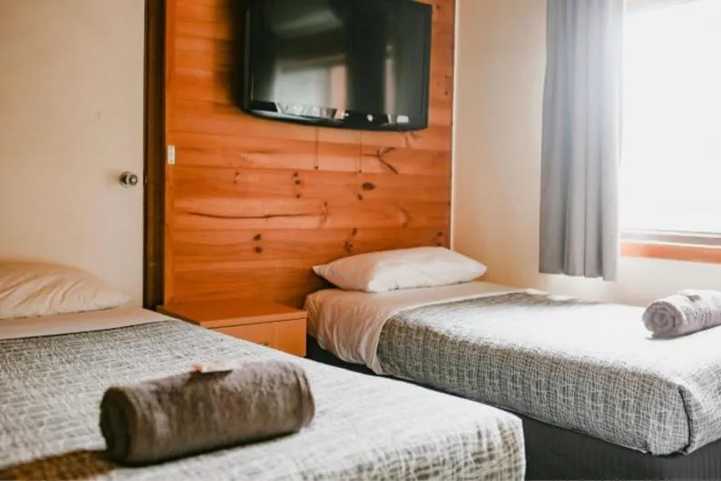 Bed in Bega Grand Hotel