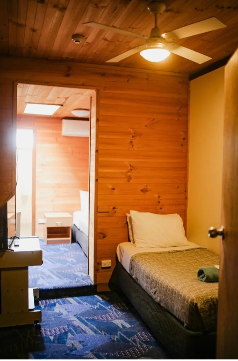 Bed in Bega Grand Hotel