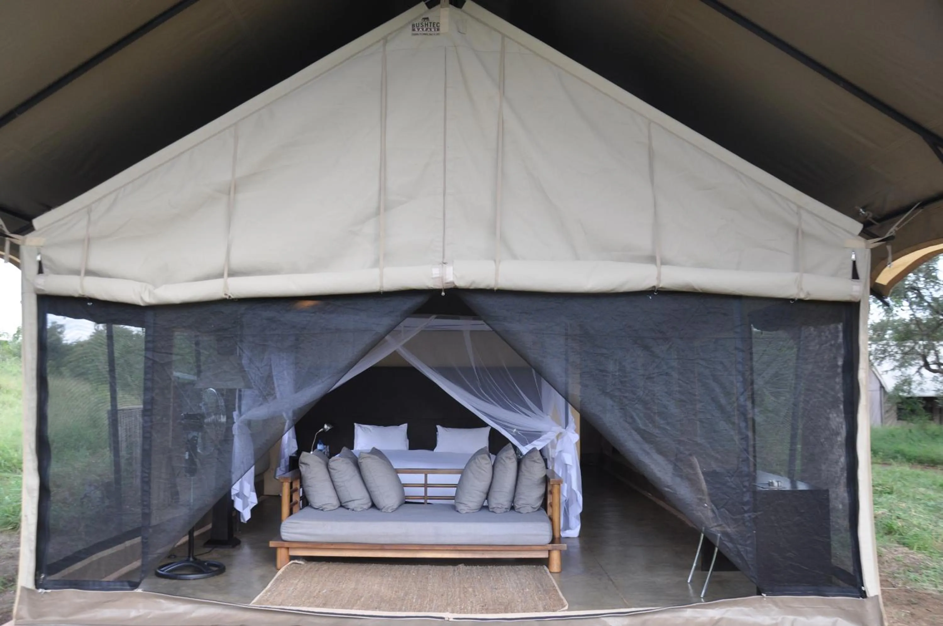Bed in Honeyguide Tented Safari Camp - Khoka Moya