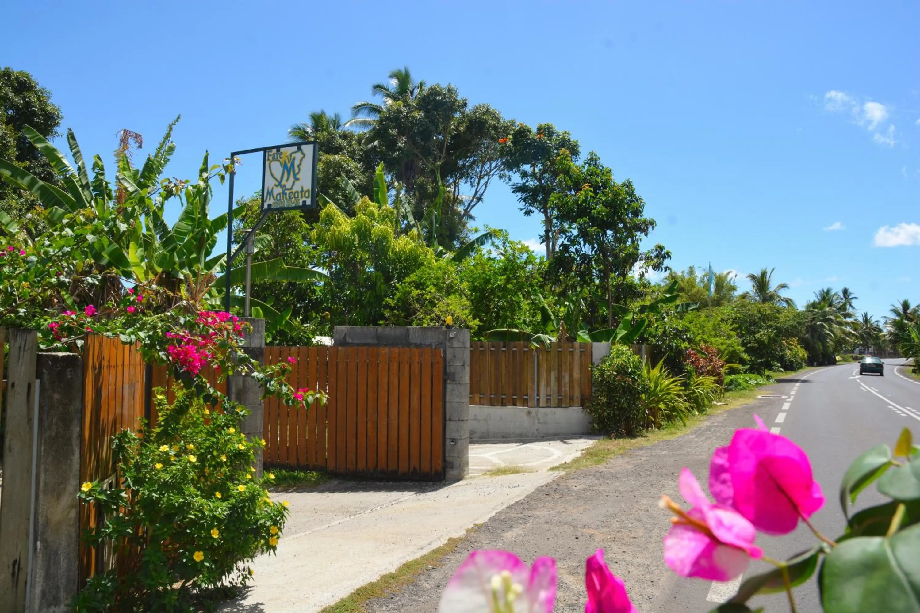 Facade/entrance in Fare Maheata