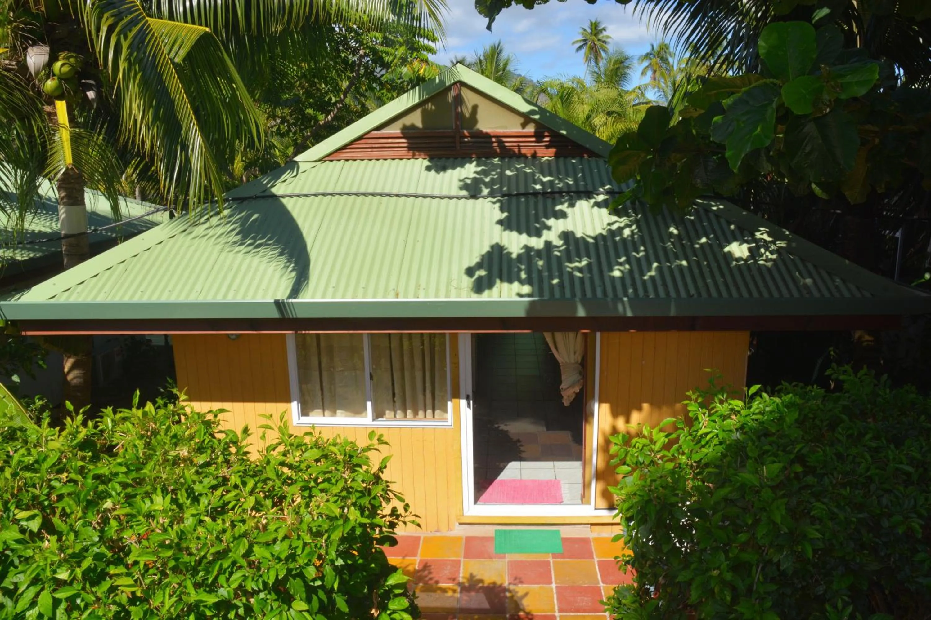 Facade/entrance in Fare Maheata