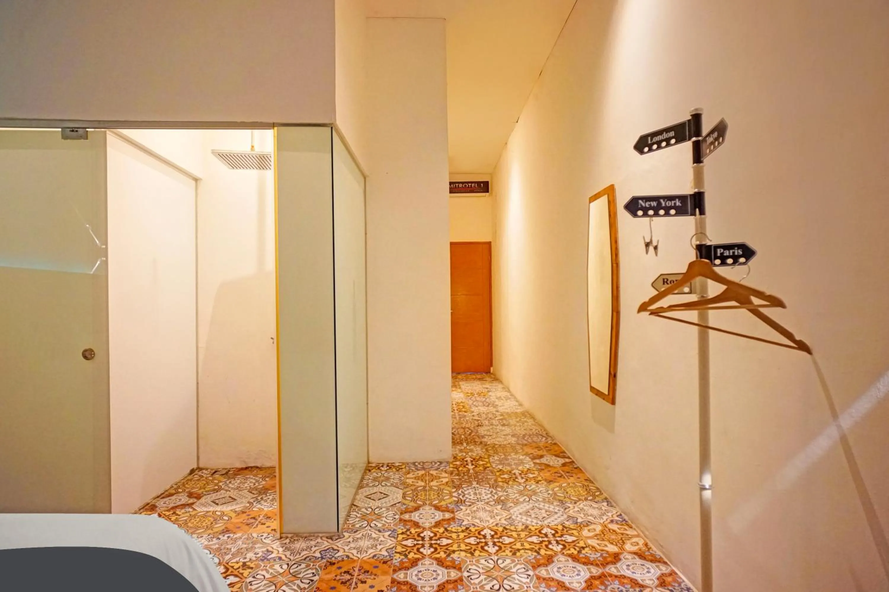 Area and facilities in Hotel O near Ringroad City Walk XXI formerly Mitrotel Medan