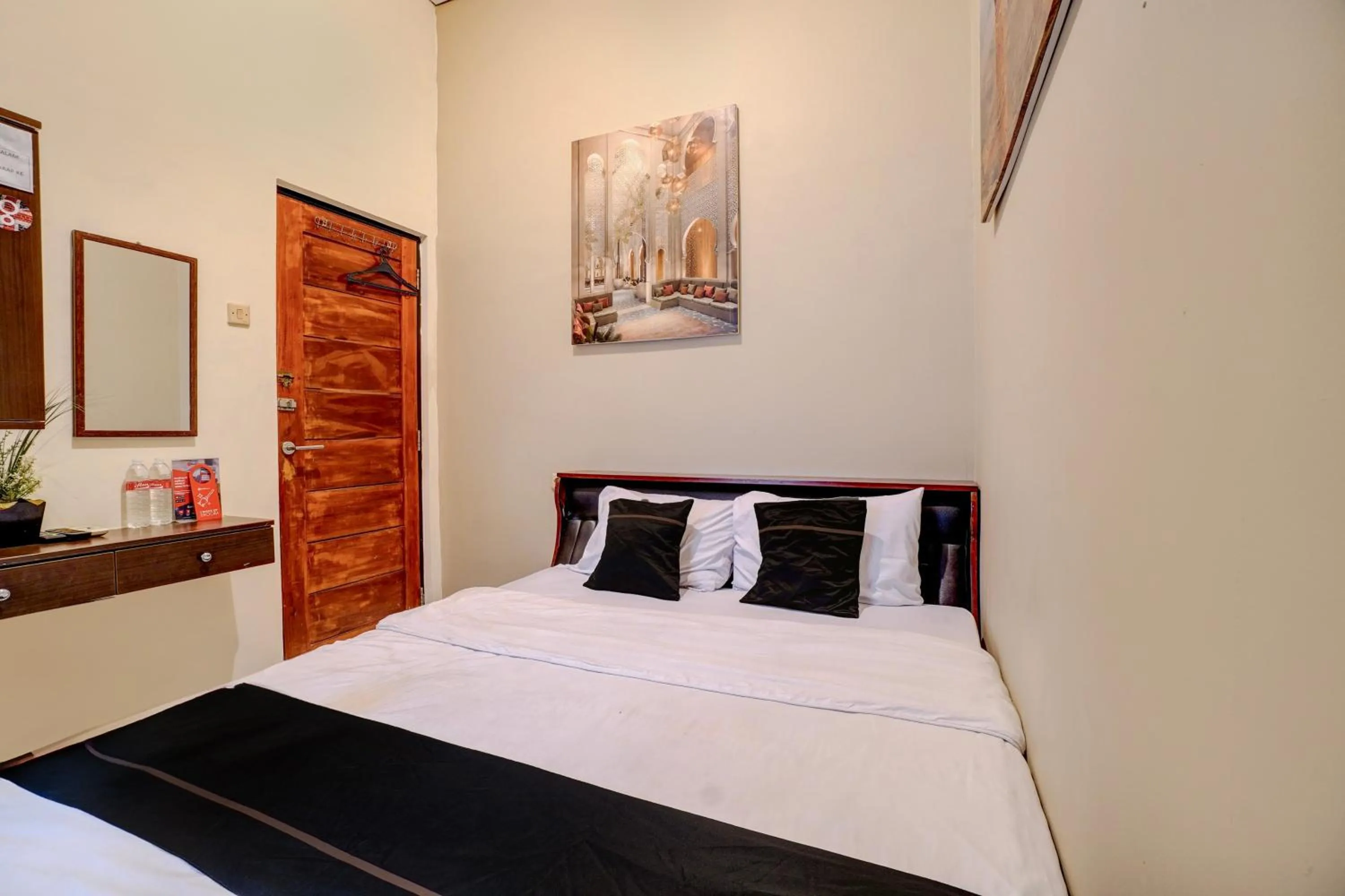 Bedroom, Bed in Hotel O near Monas formerly Pondokan Kota Jakarta