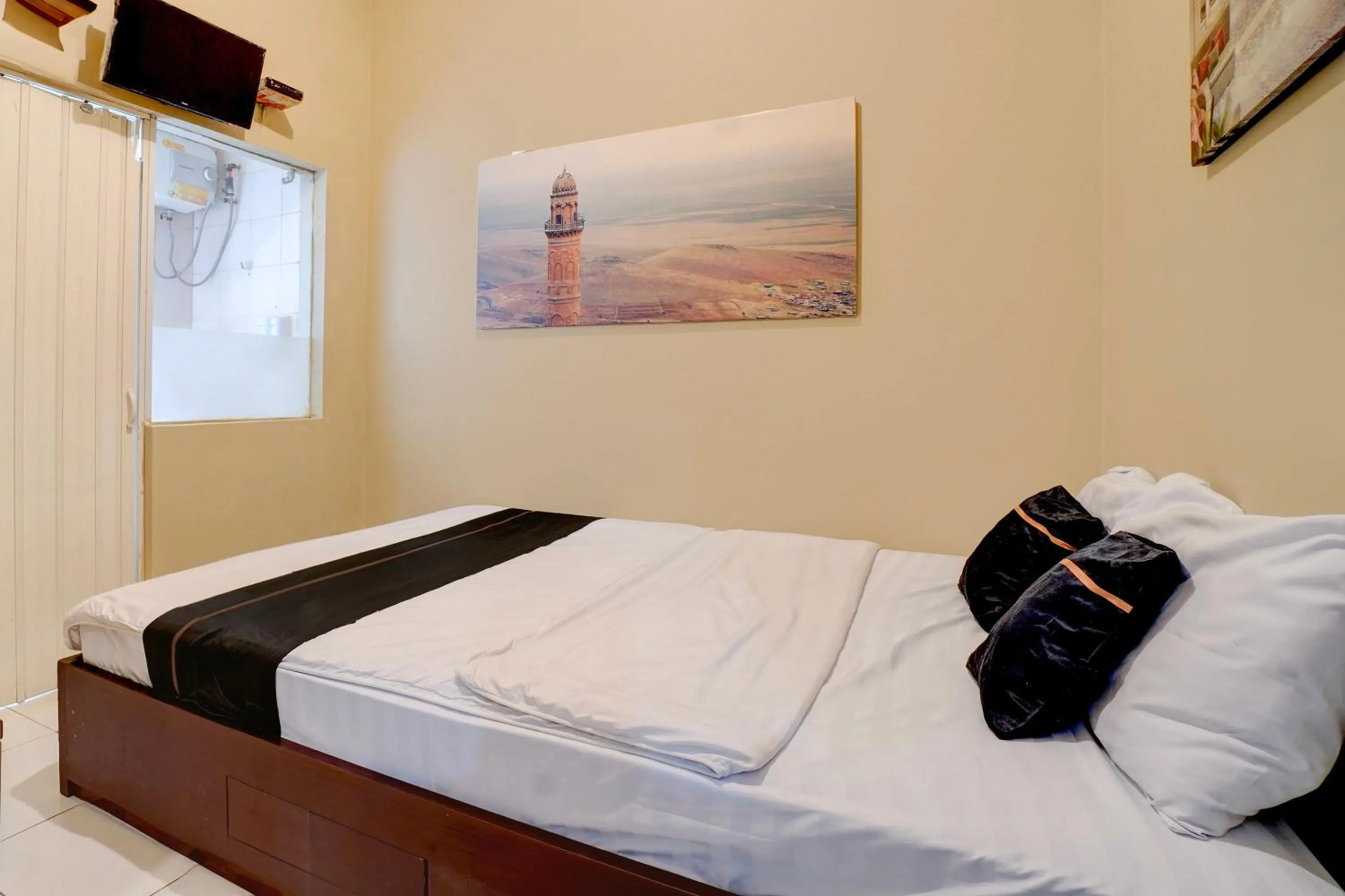 Bedroom, Bed in Hotel O near Monas formerly Pondokan Kota Jakarta