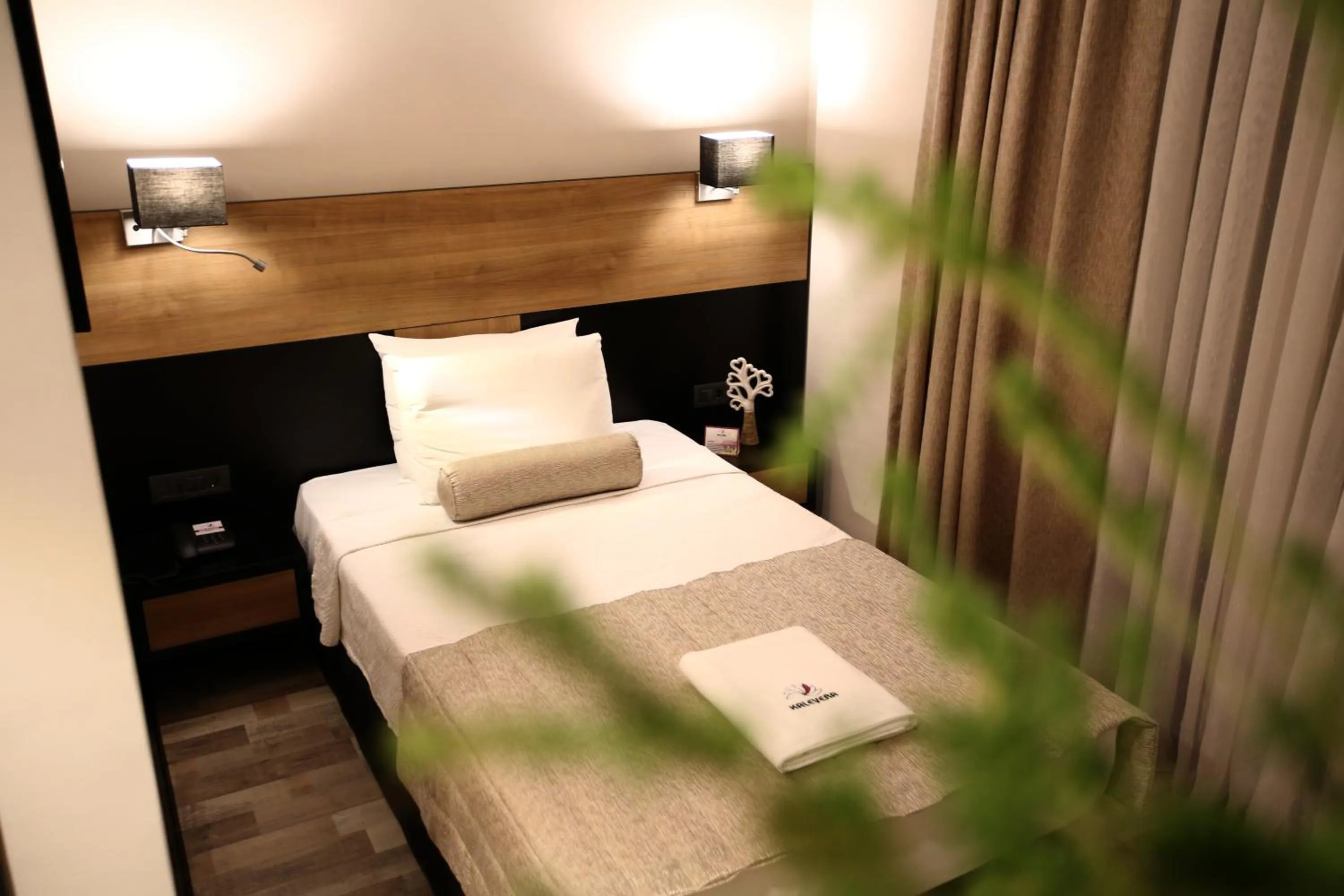 Photo of the whole room, Bed in Kalevera Hotel