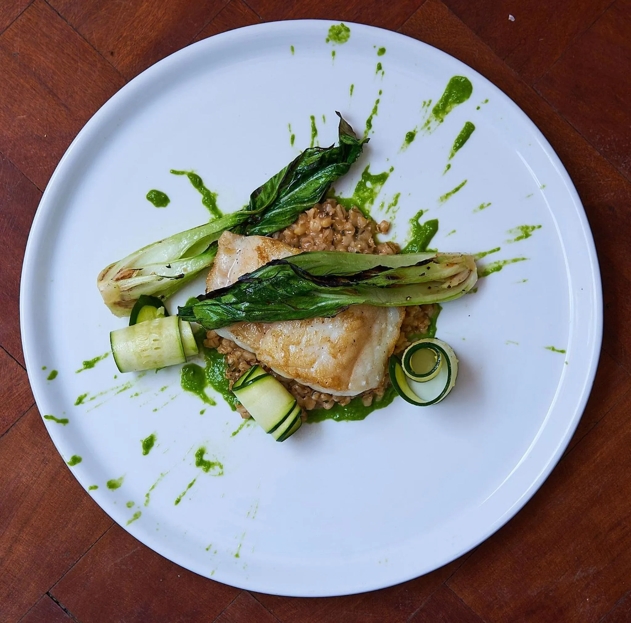 Food in Ten Bompas Hotel