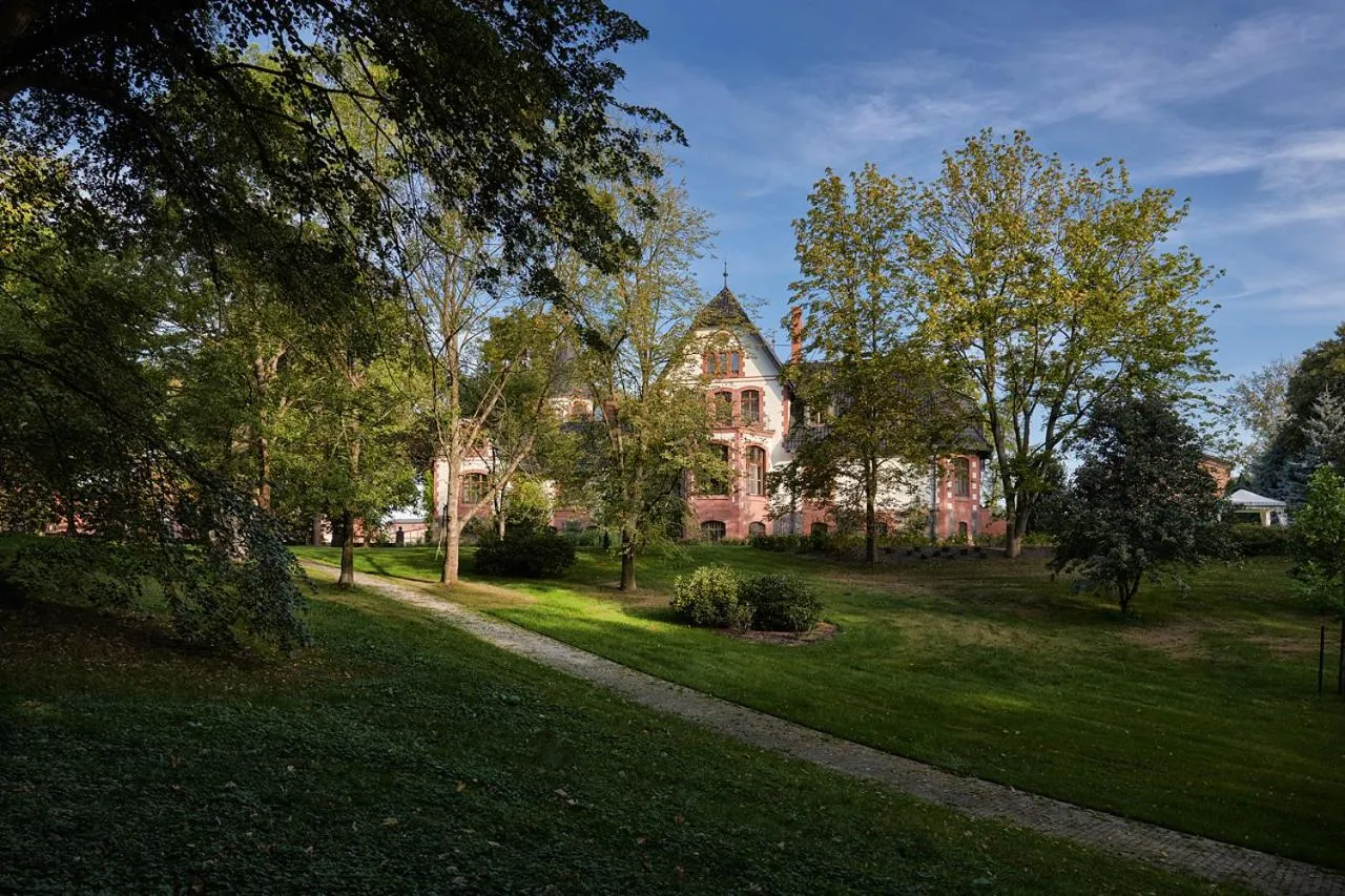 Natural landscape in Hotel Pałac Poledno
