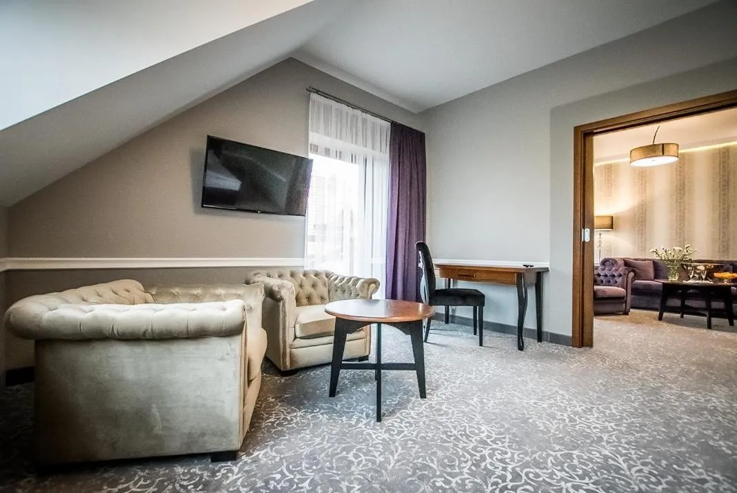 Photo of the whole room in Hotel Pałac Poledno