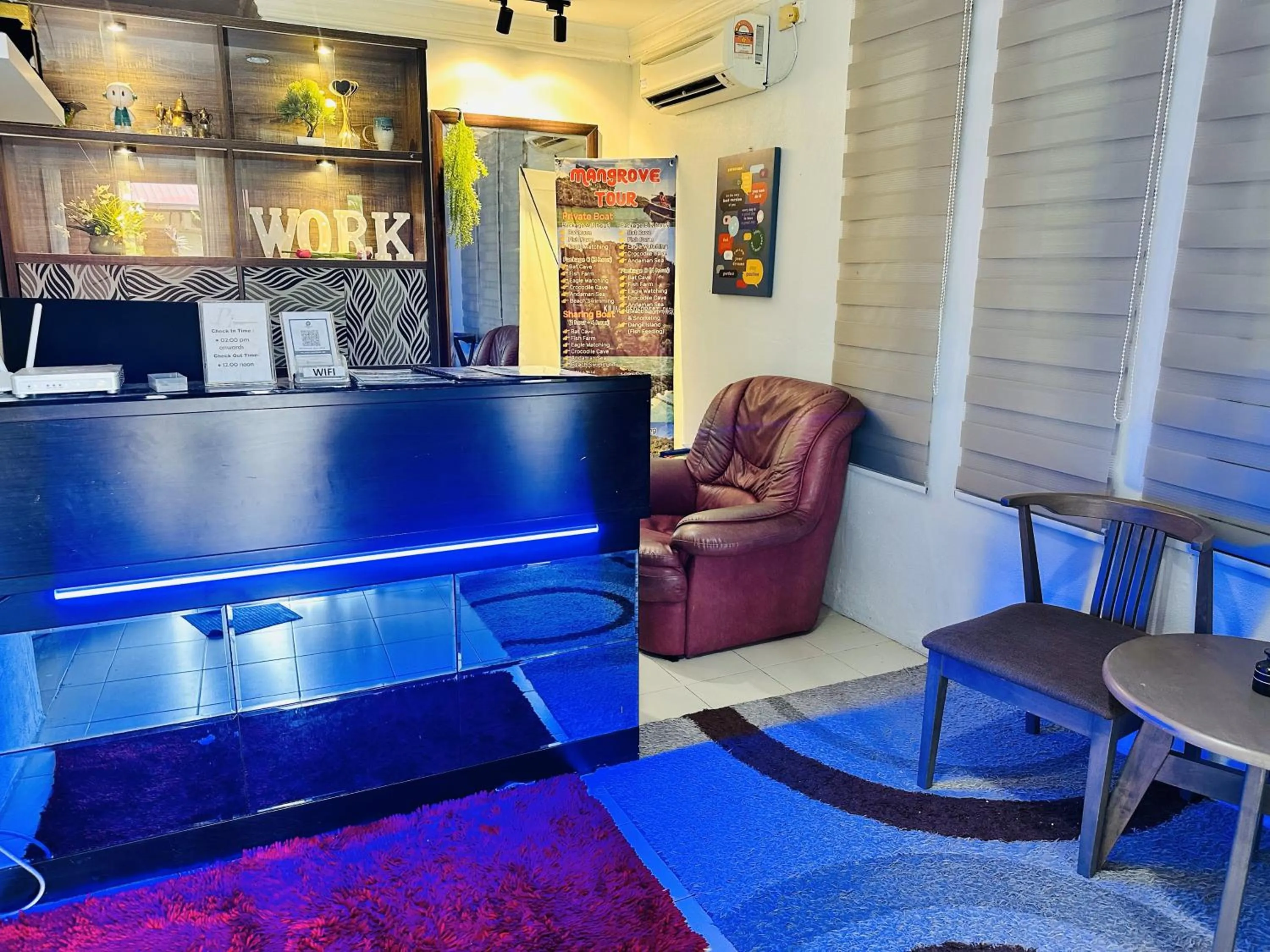 Lobby or reception in Pemandangan Indah Guest House - Look Out Point Villa-