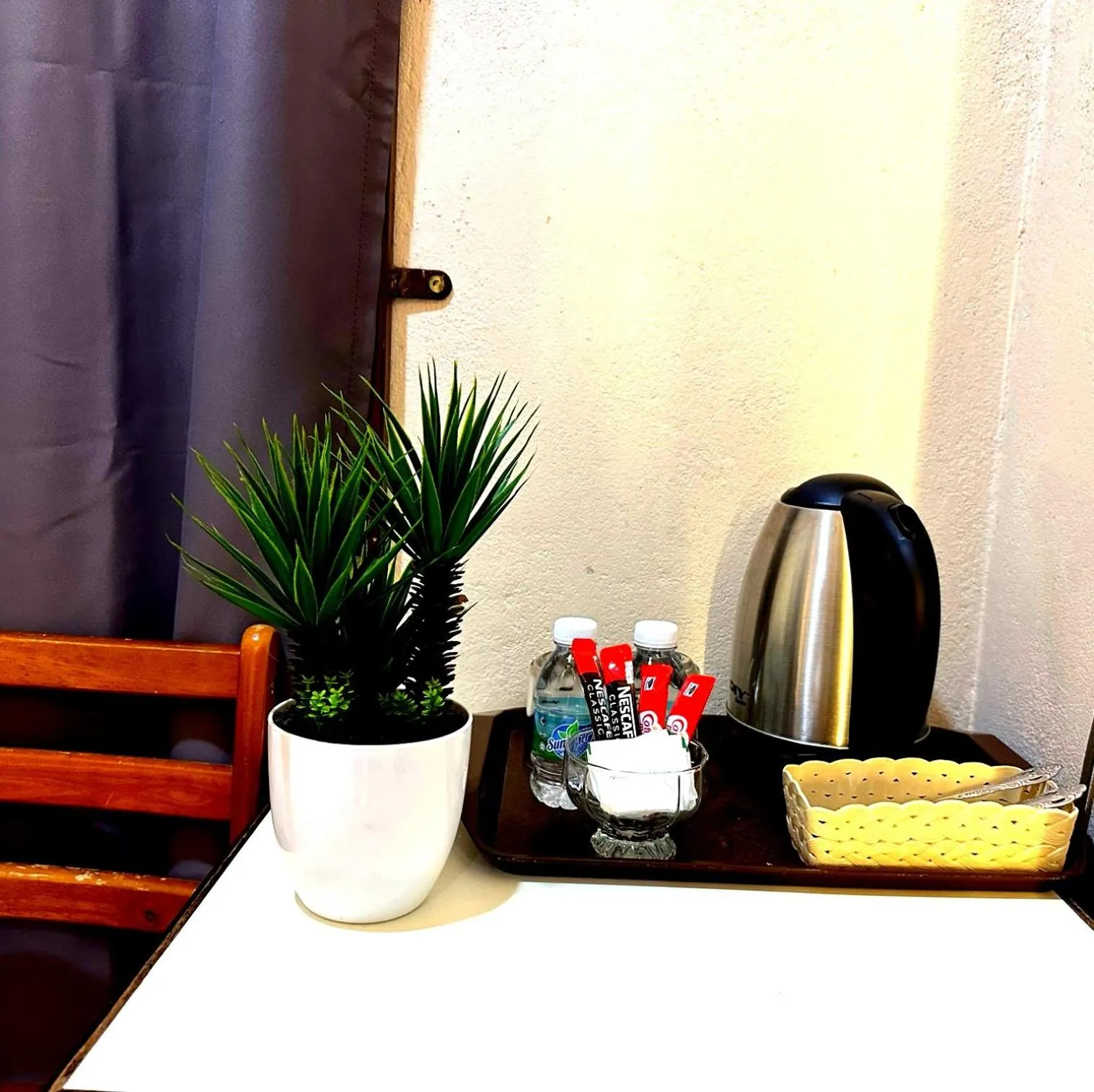 Coffee/tea facilities in Pemandangan Indah Guest House - Look Out Point Villa-