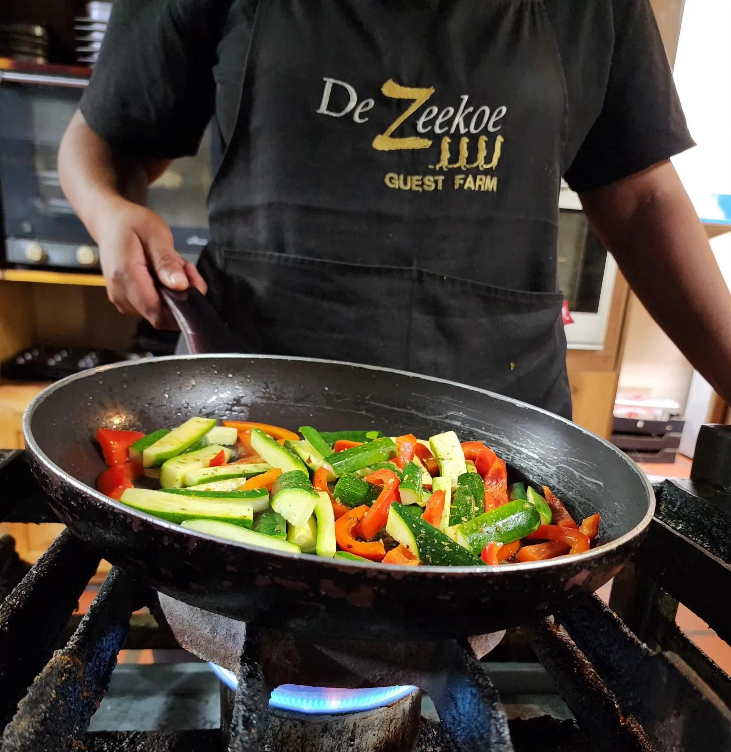 Restaurant/places to eat in De Zeekoe Guest Farm