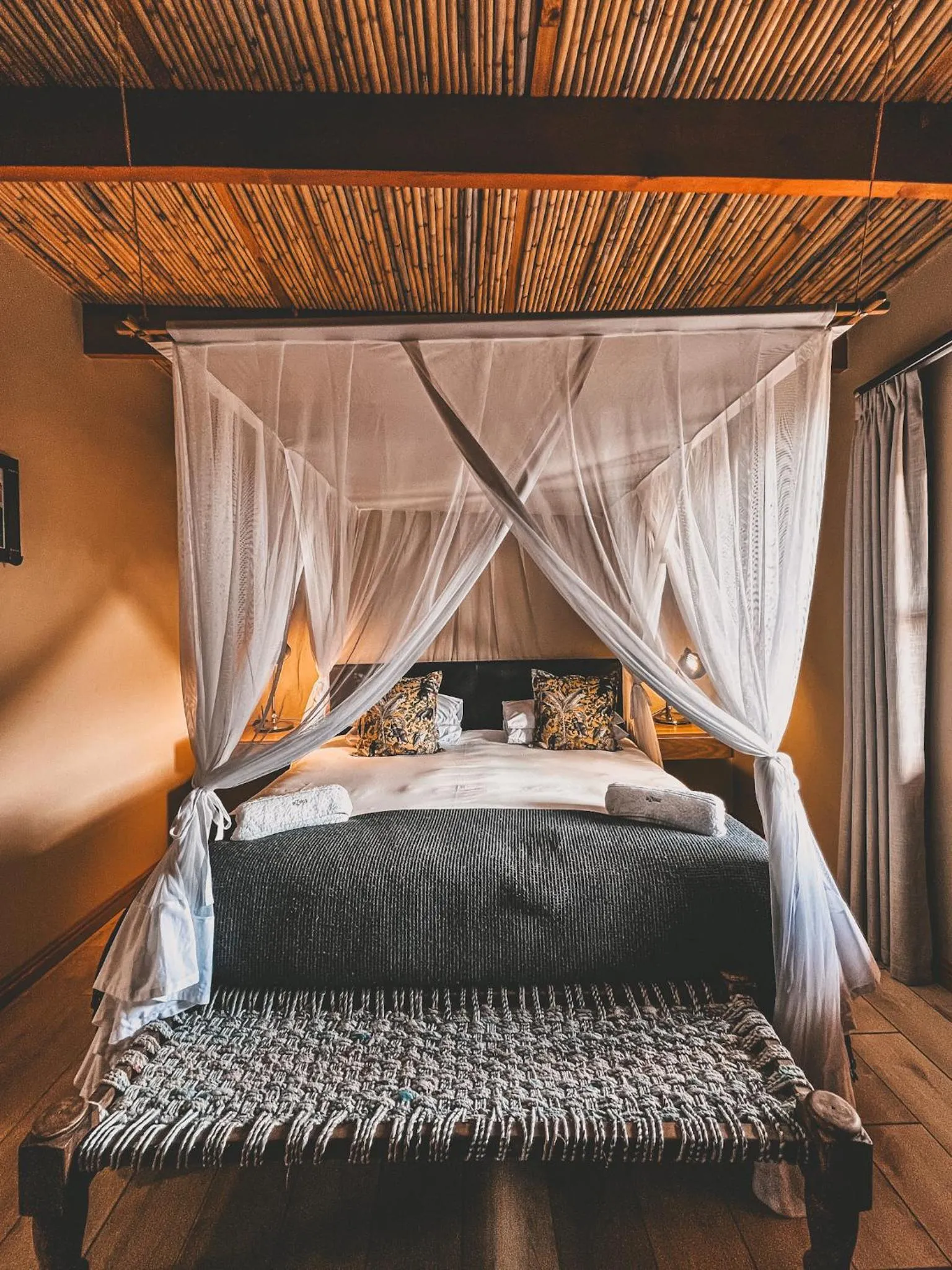 Bedroom, Bed in De Zeekoe Guest Farm