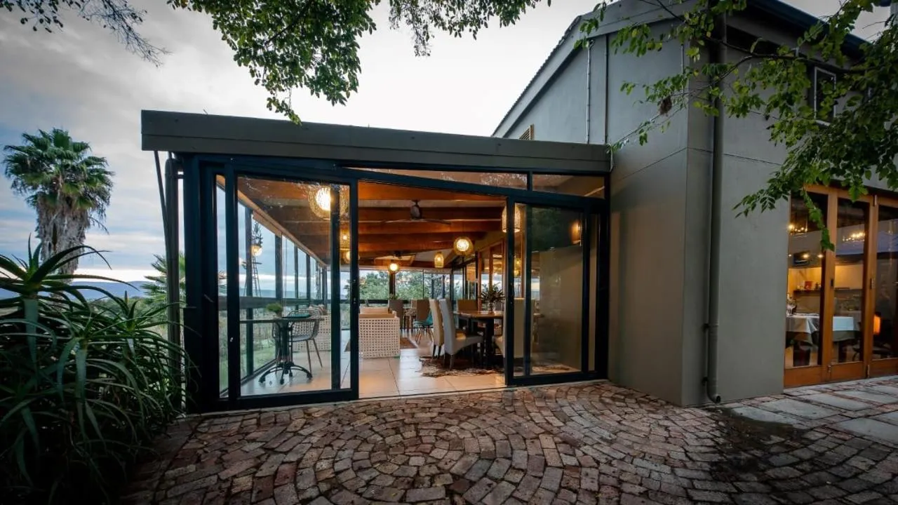 Restaurant/places to eat in De Zeekoe Guest Farm