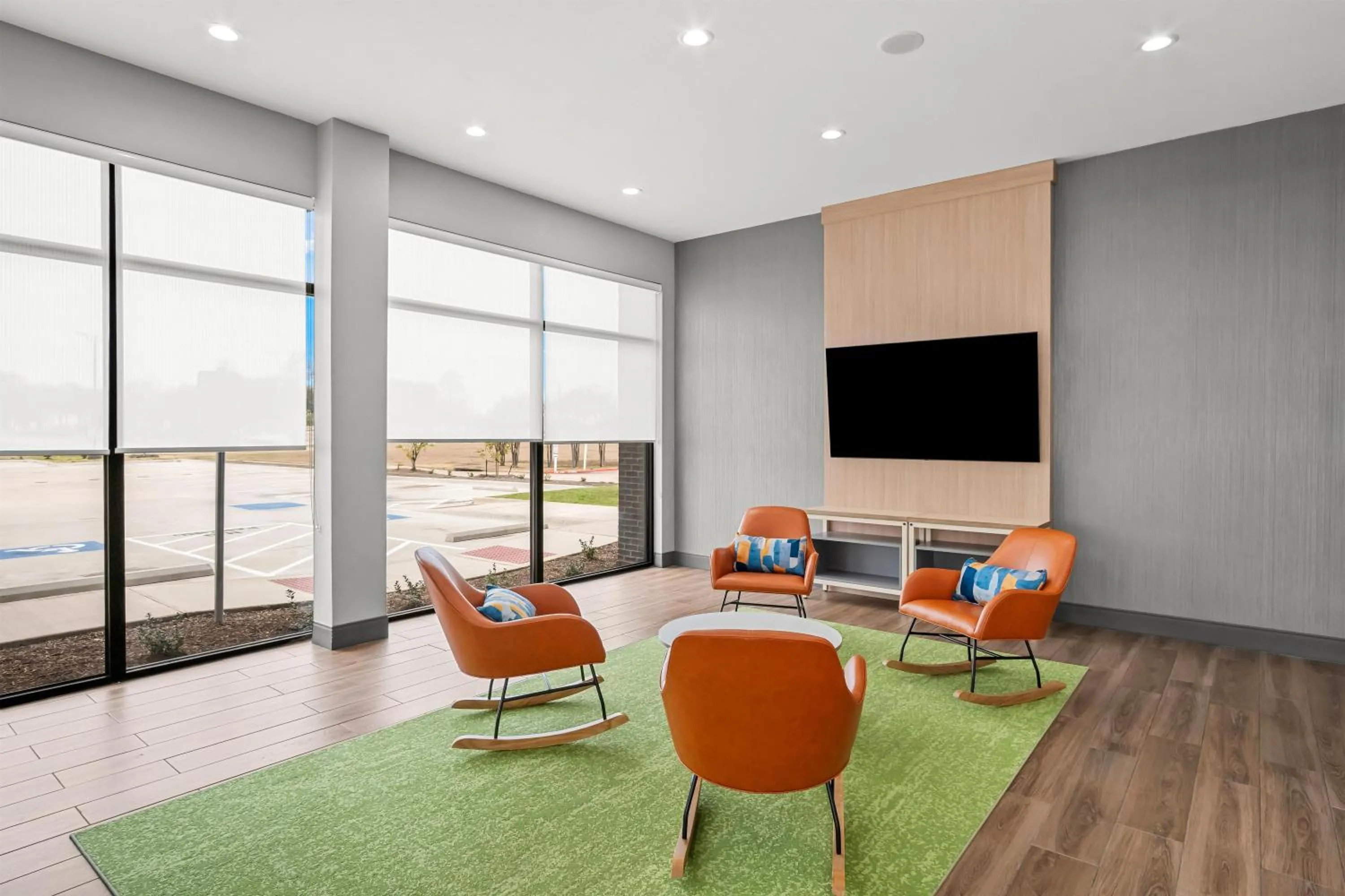 Lobby or reception in Spark By Hilton Garland Dallas East