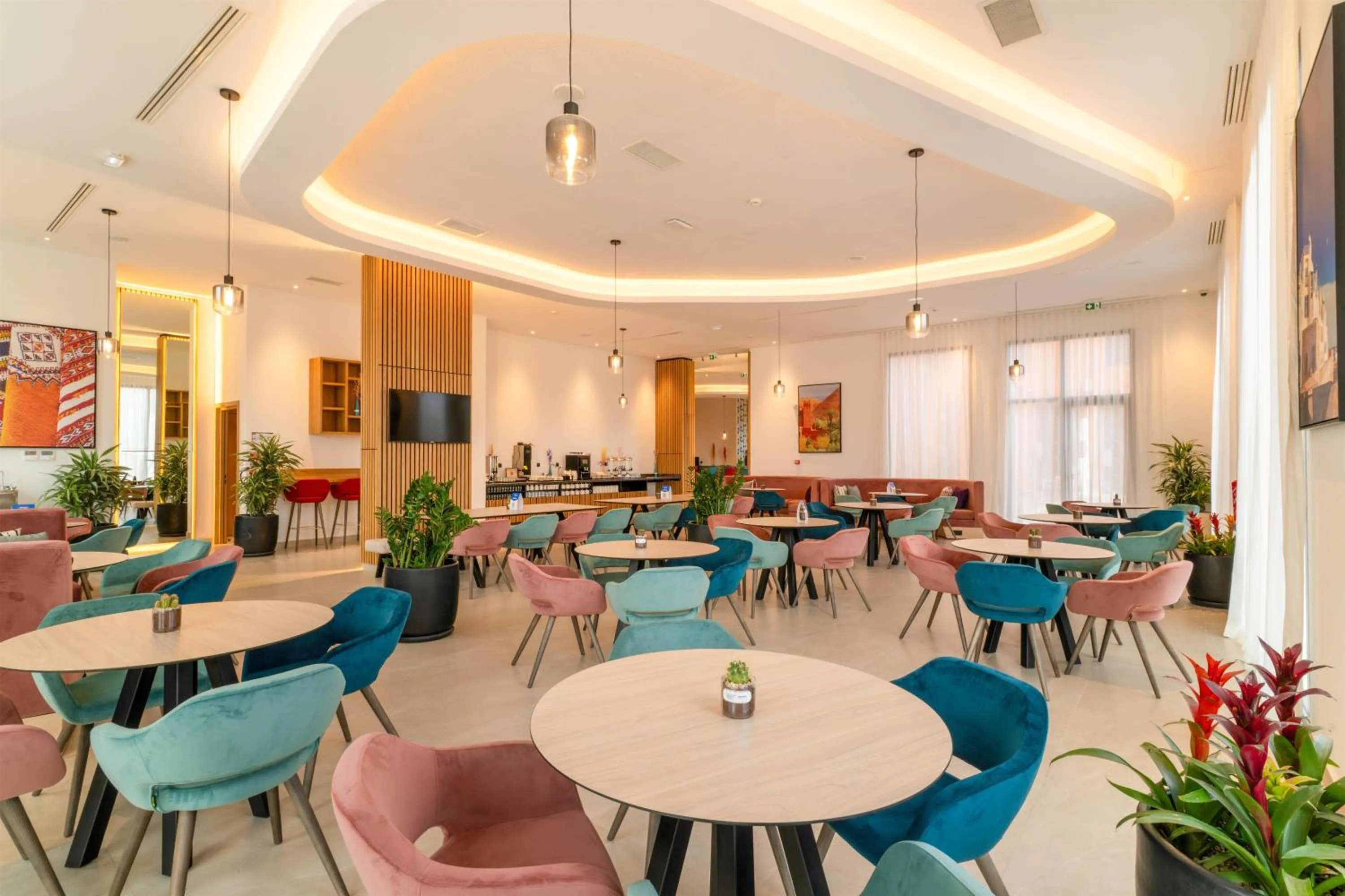 Restaurant/places to eat in Hampton By Hilton Ben Guerir