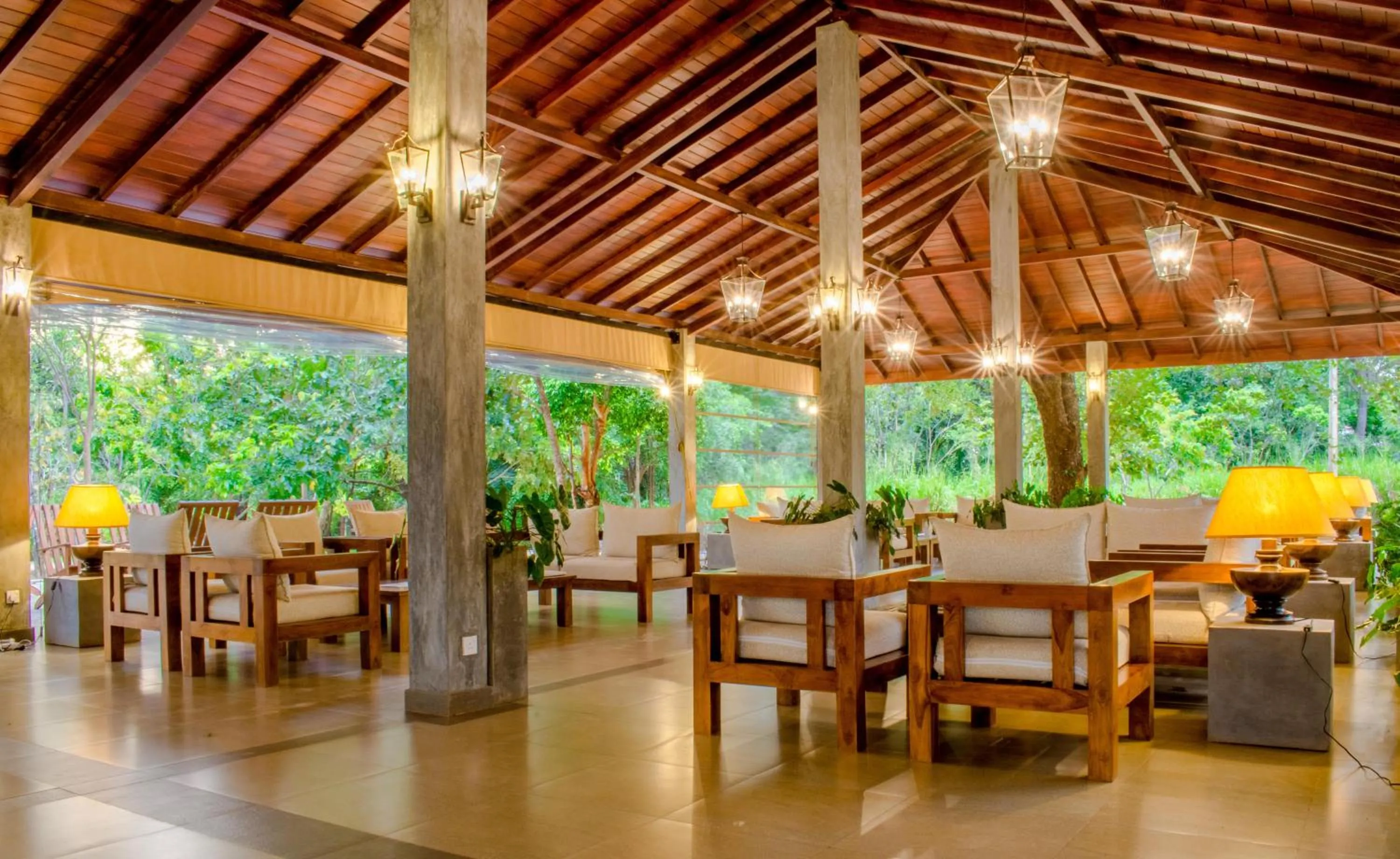 Lobby or reception in Amaara Forest Hotel Sigiriya