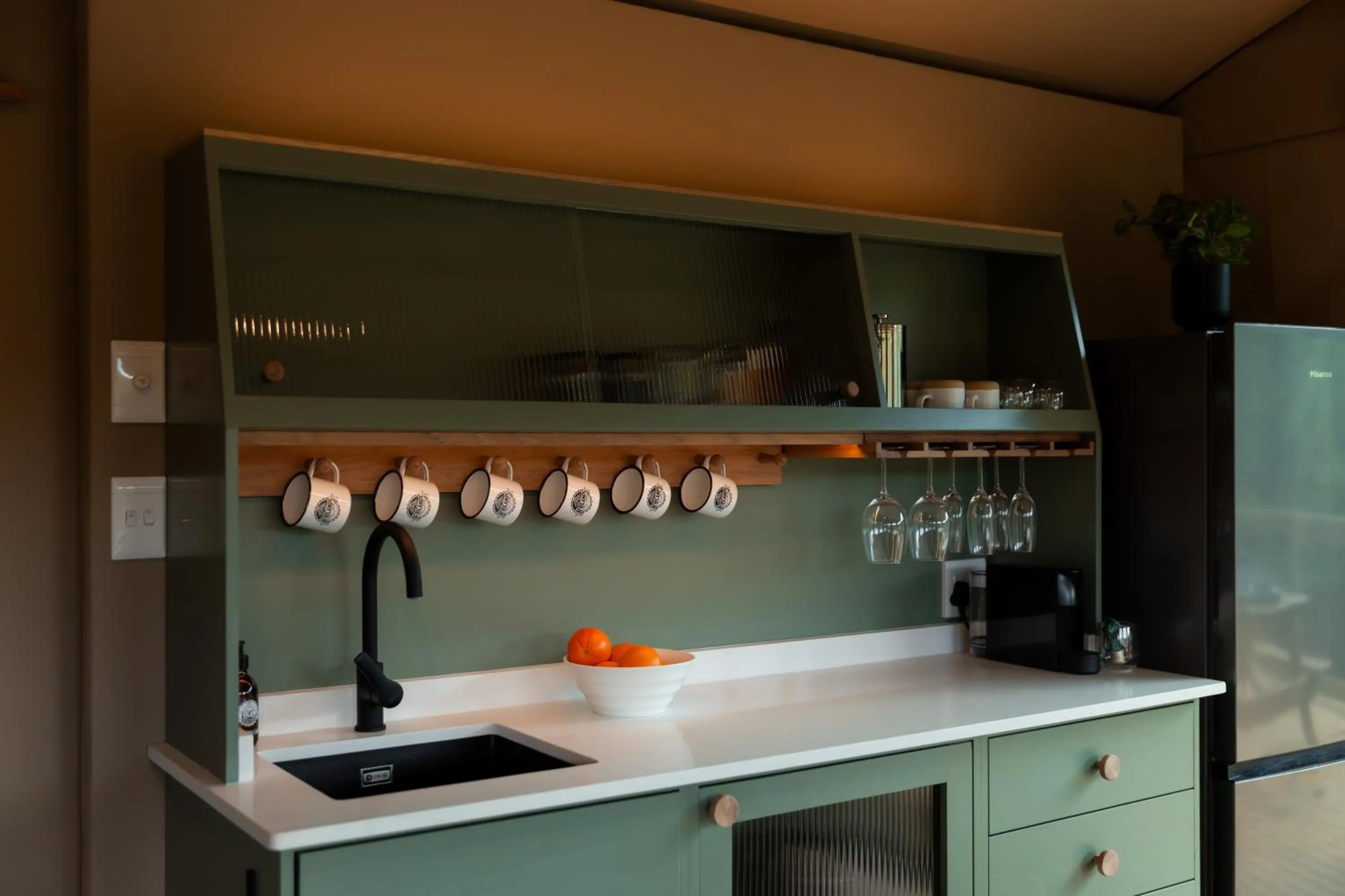 Coffee/tea facilities in AfriCamps Klein Karoo