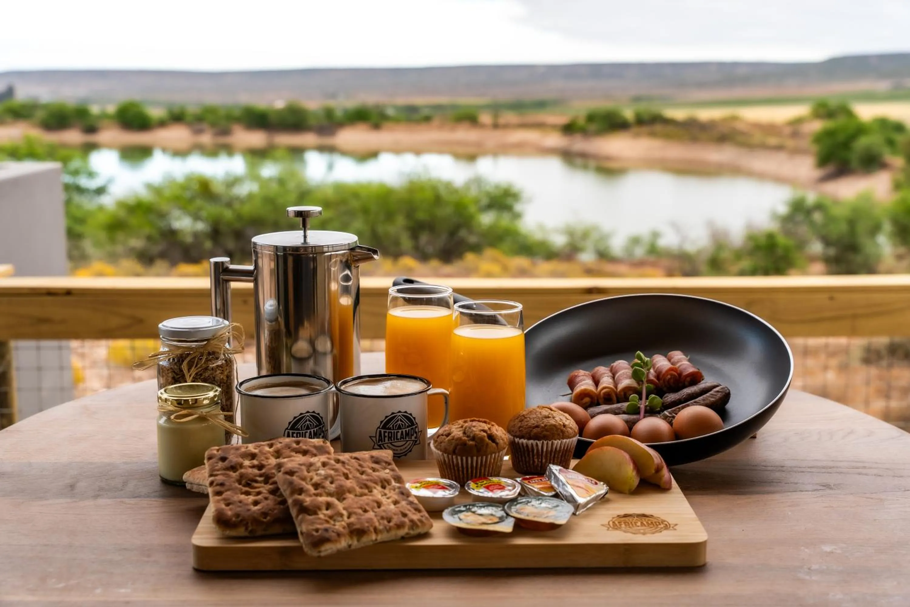 Breakfast in AfriCamps Klein Karoo