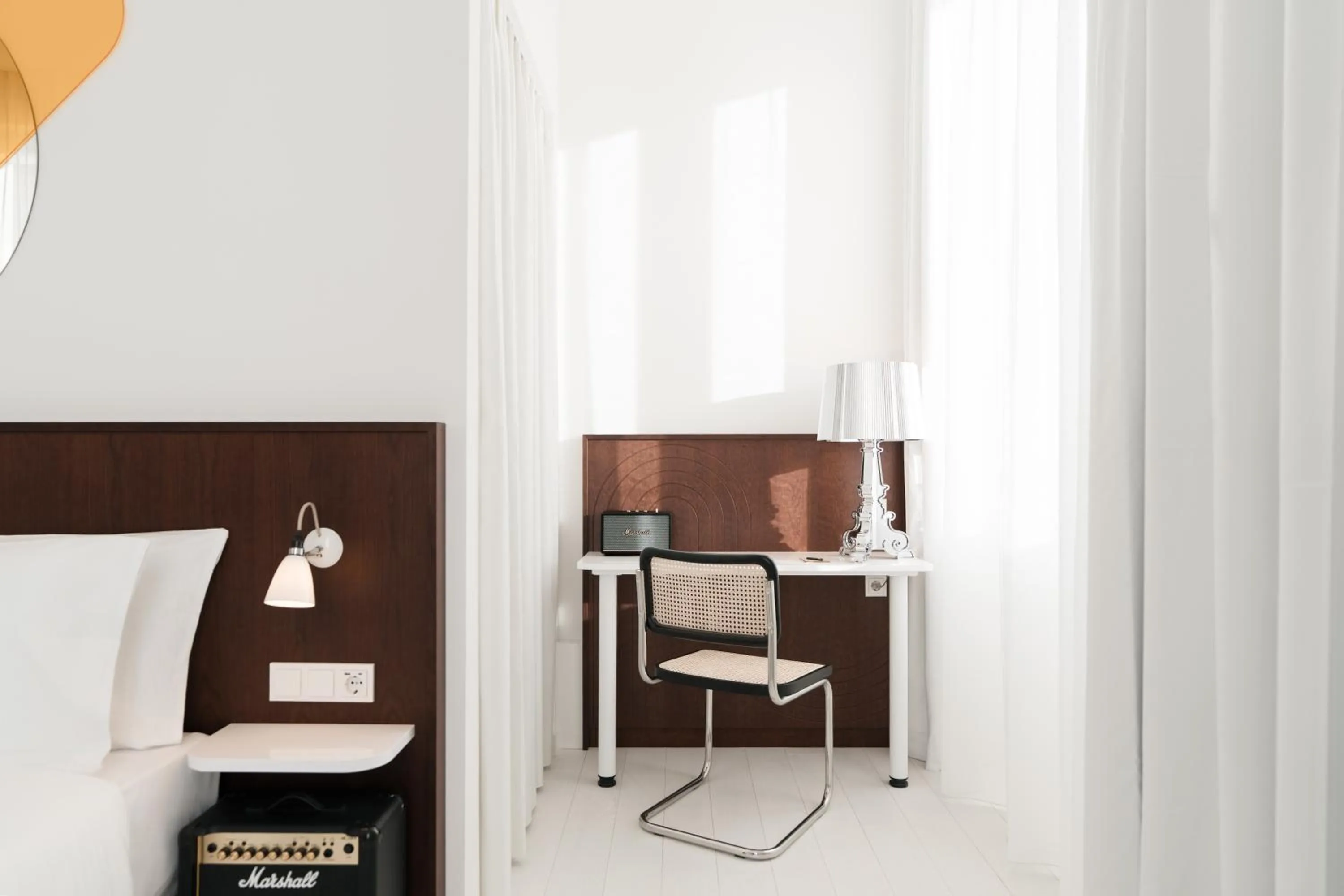 Seating area, Bed in Ruby Giulia Hotel Rome