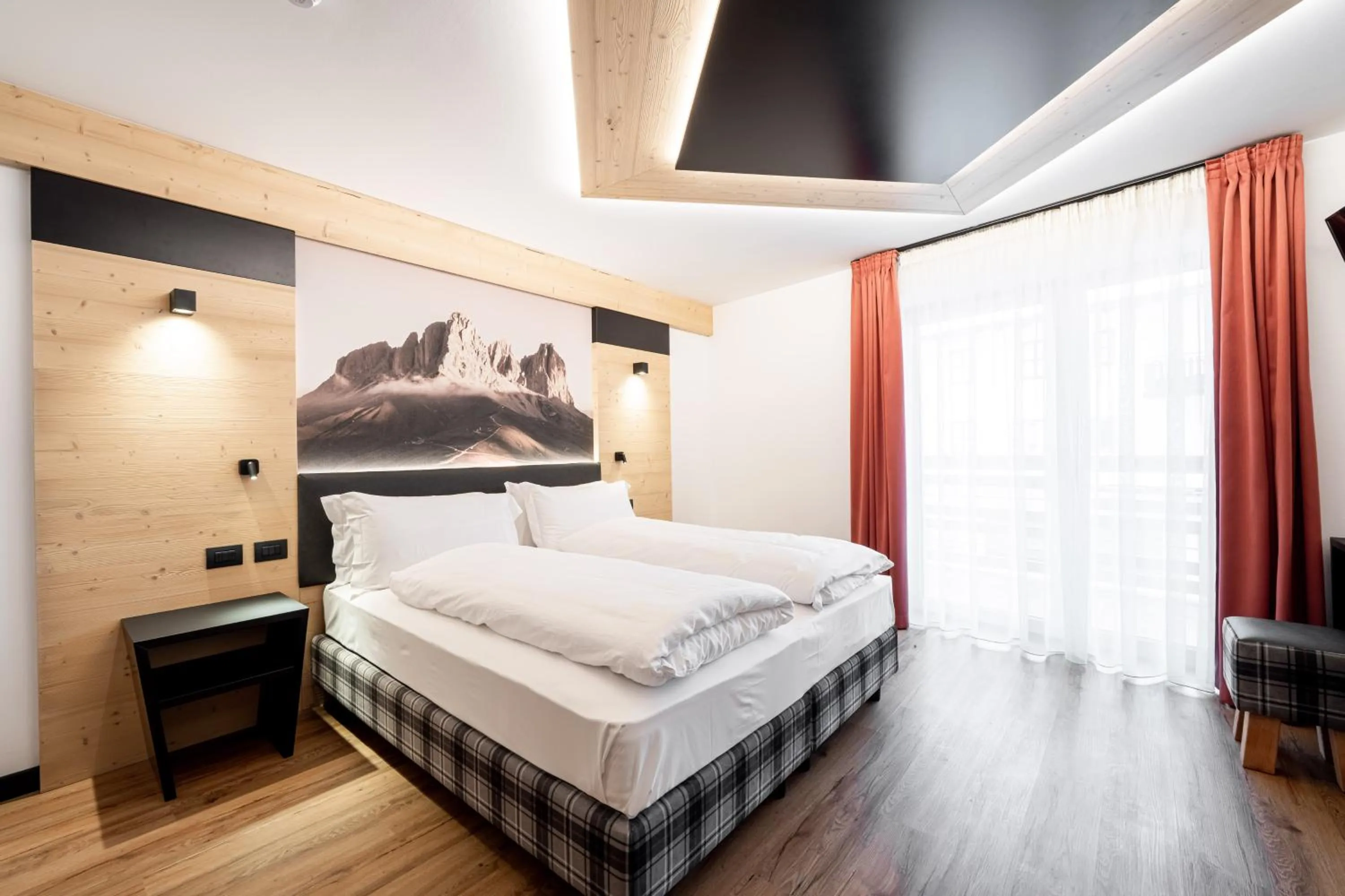 Bed in Albergo Garni Edy (B&B)