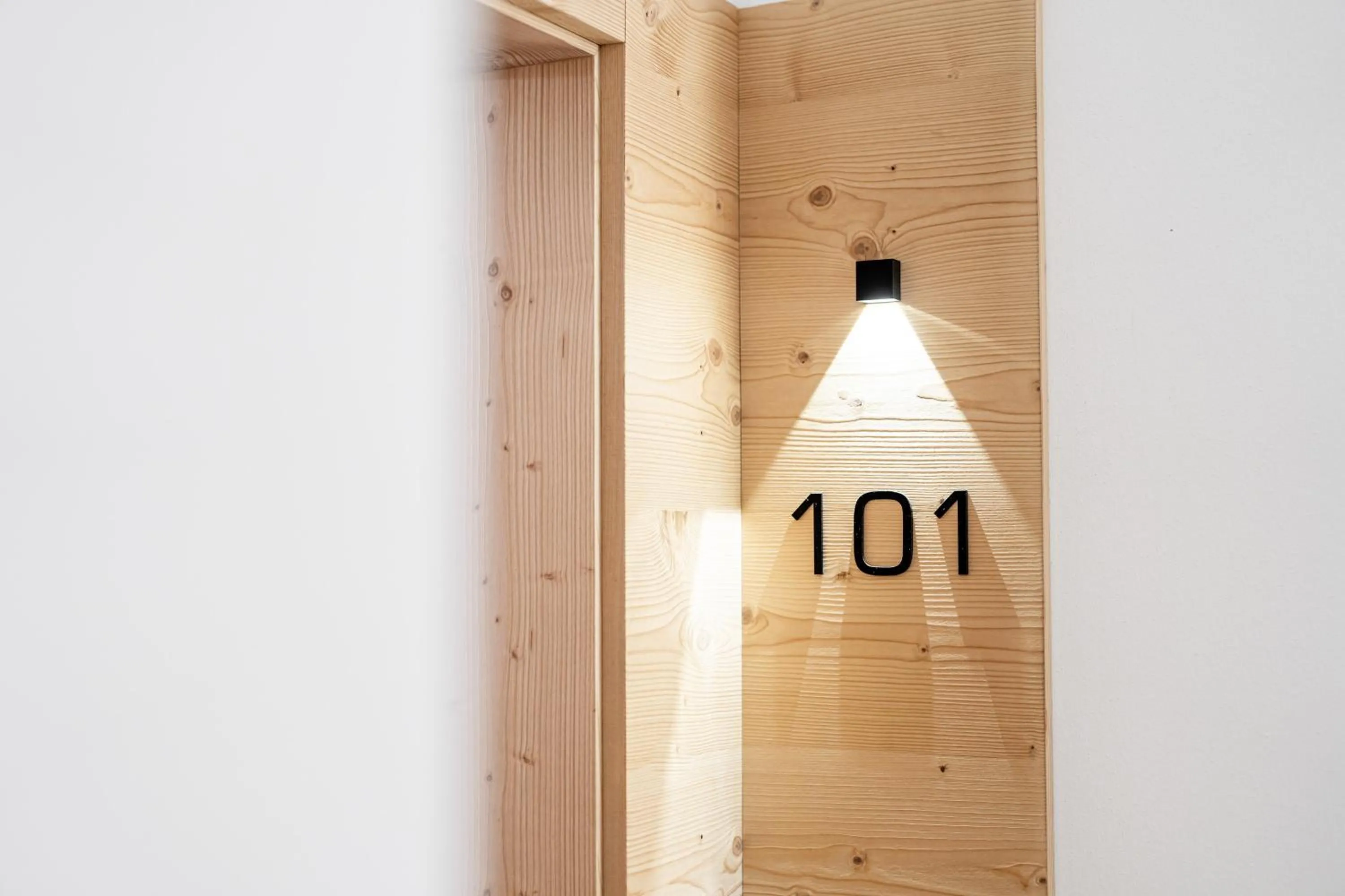 Logo/Certificate/Sign in Albergo Garni Edy (B&B)