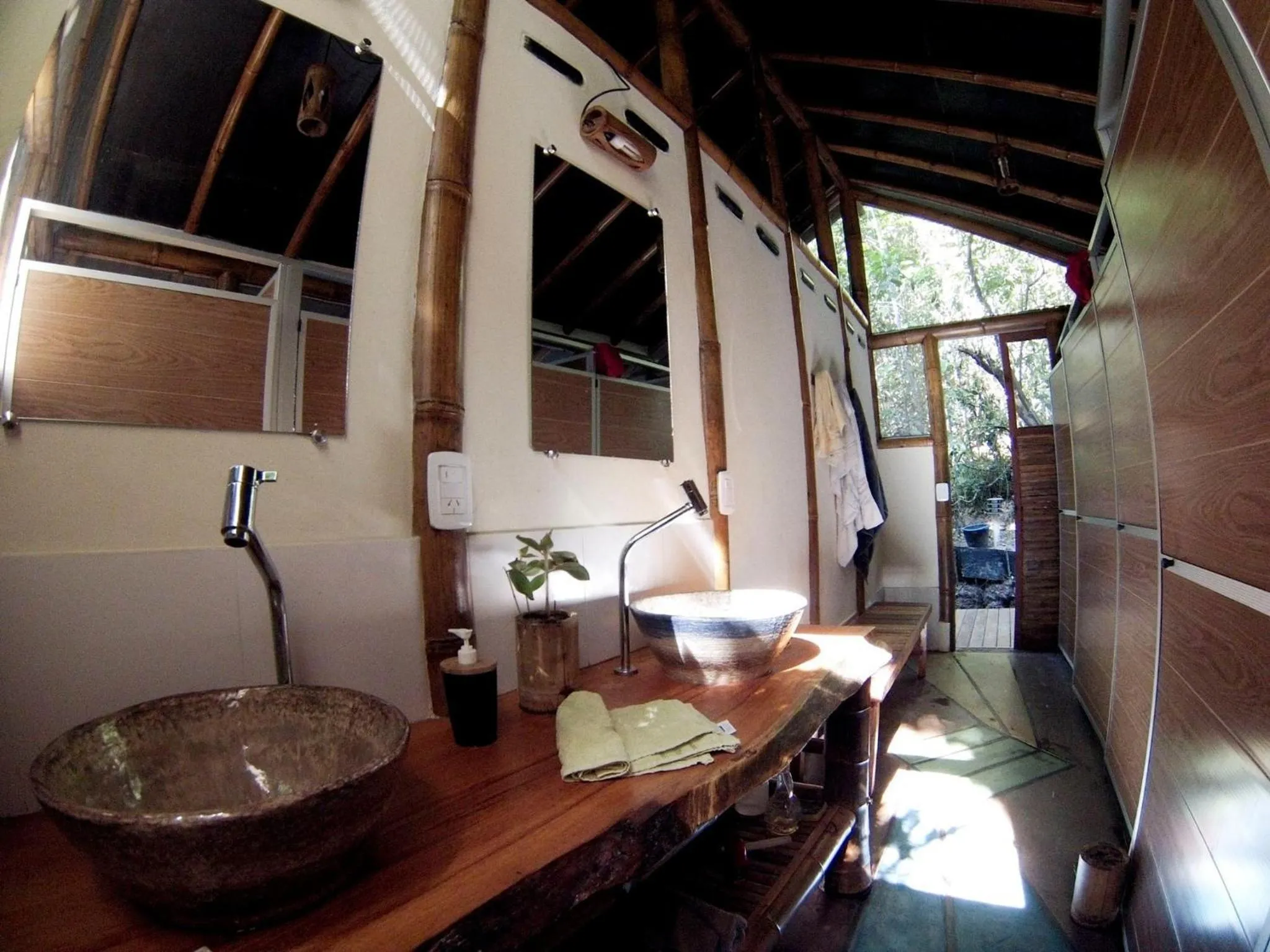 Day in Universo Pol Bamboo Hostel