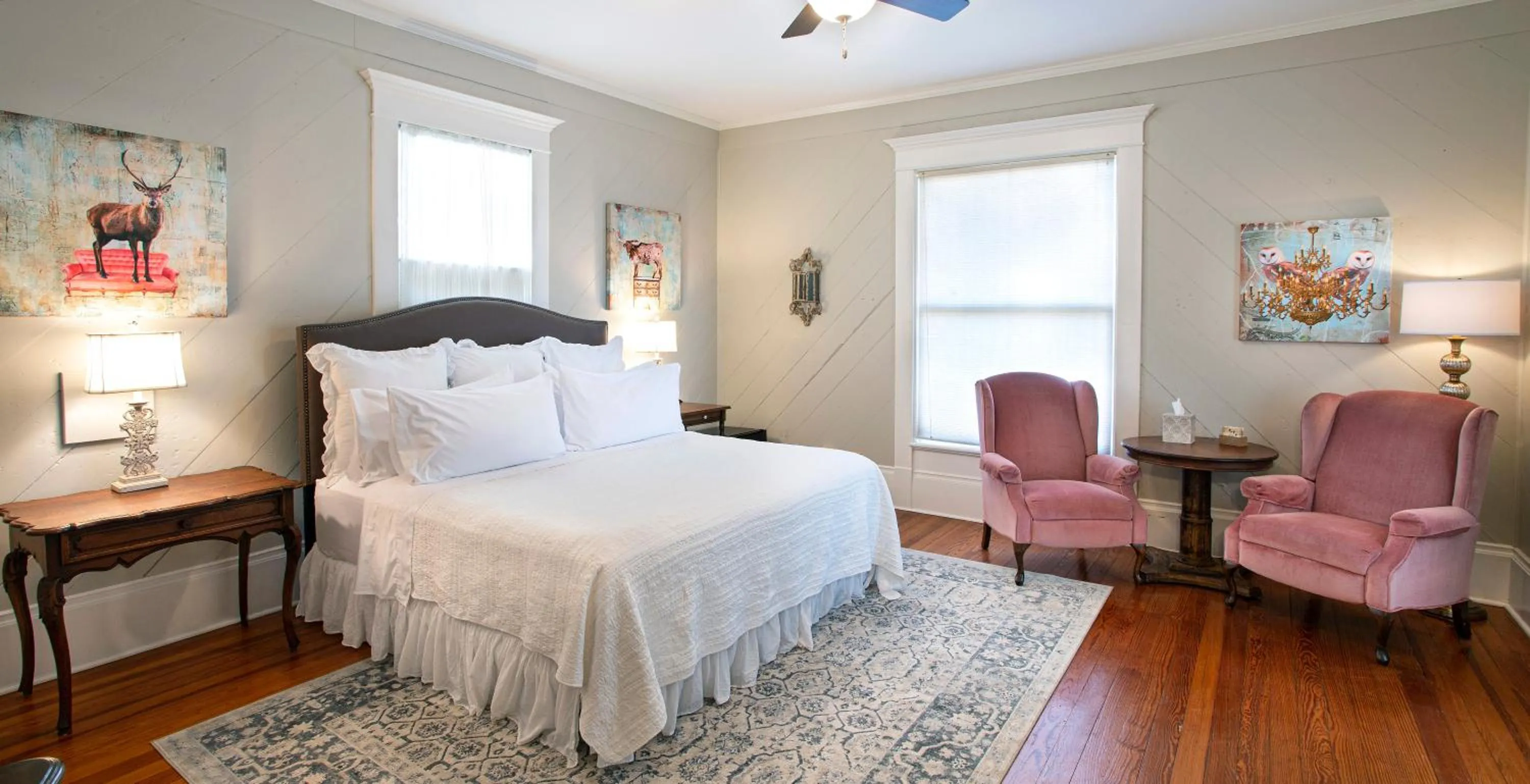 Photo of the whole room in Katy House Bed and Breakfast