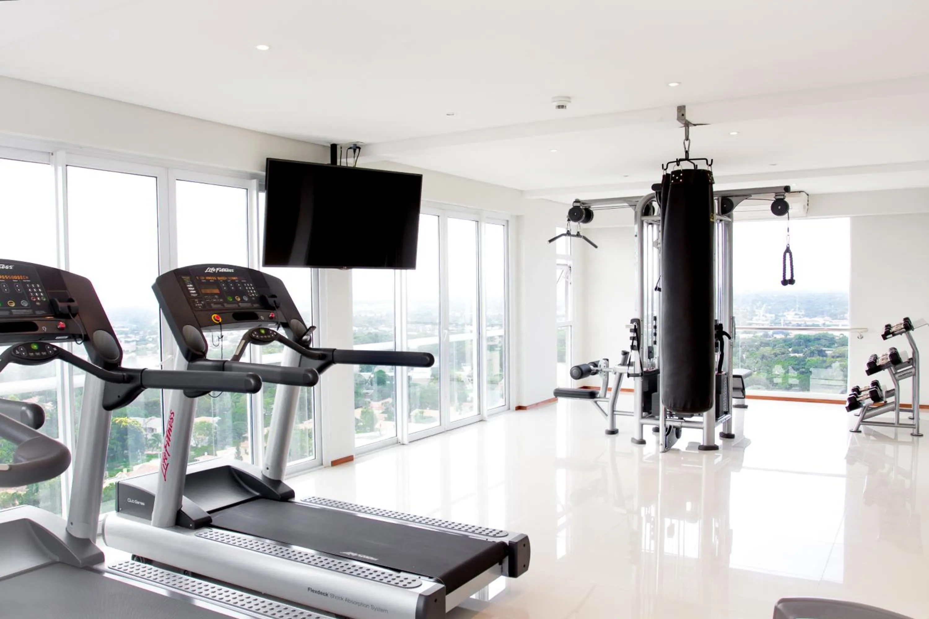 Day in Asunción Rent Suites Santa Teresa