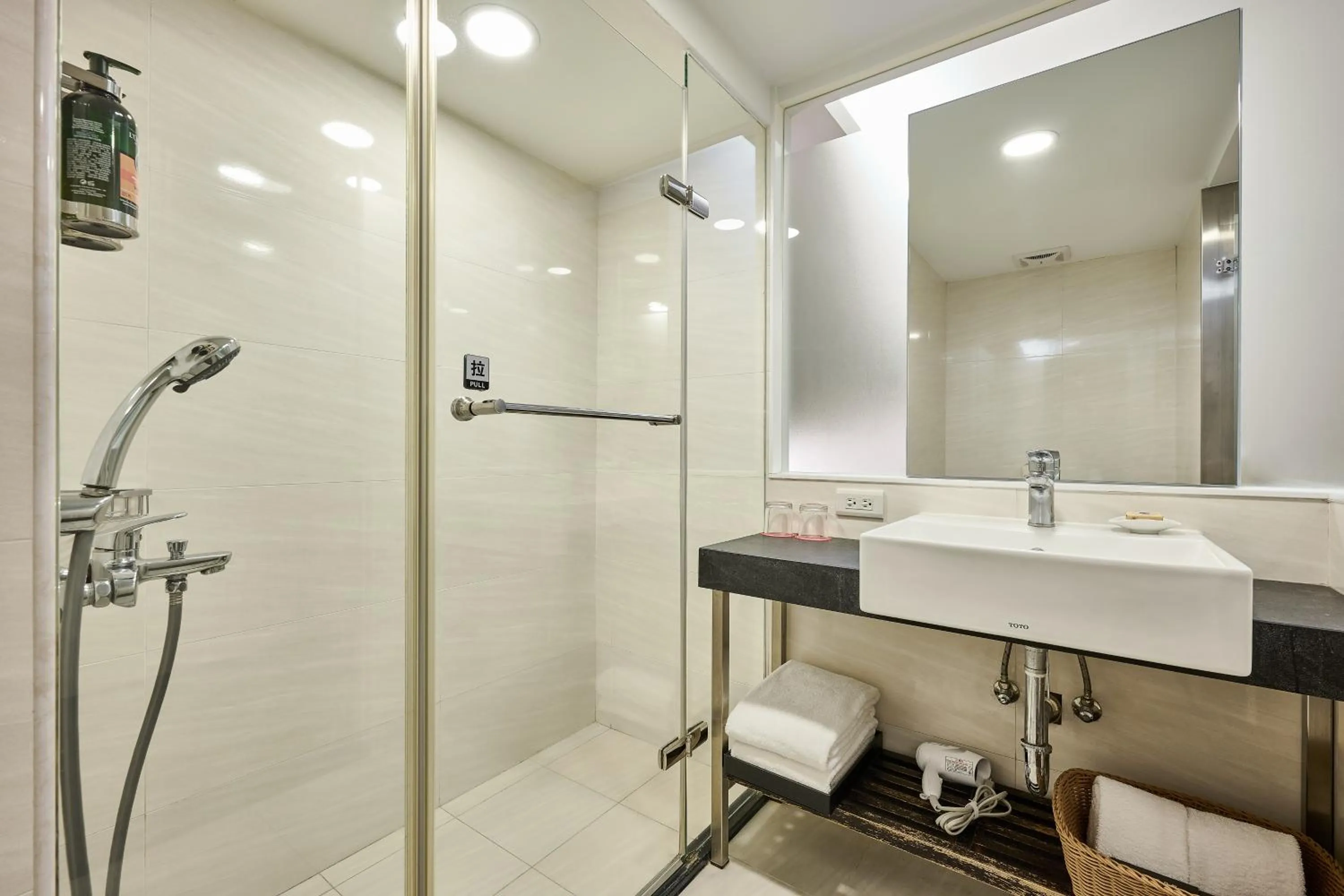 Bathroom in Eastin Taipei Hotel