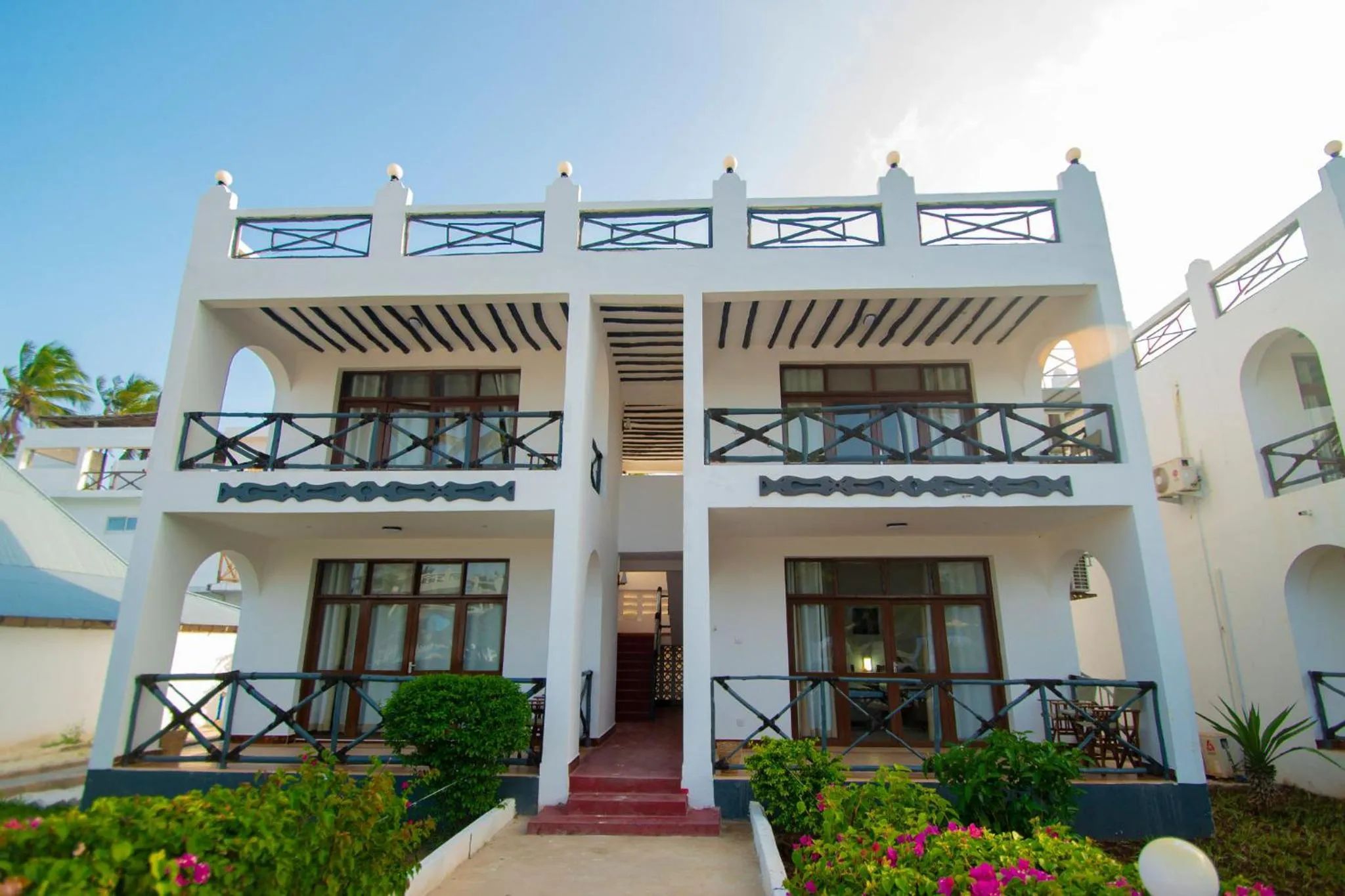 Property building in Protels La Plage