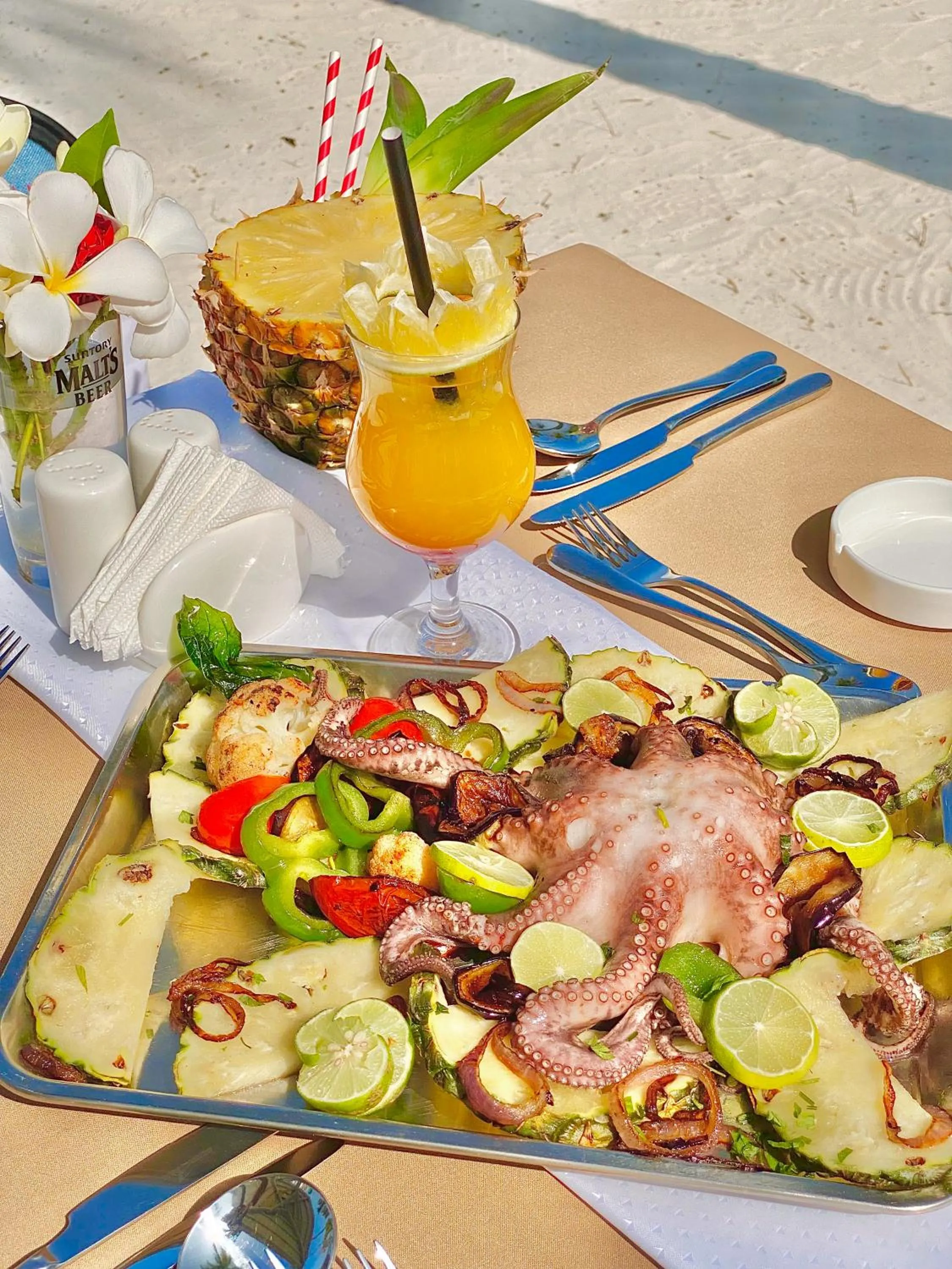 Restaurant/places to eat in Protels La Plage