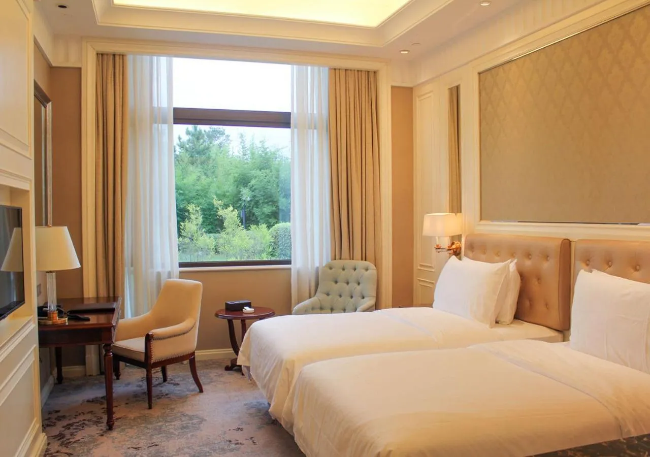 Bedroom, Bed in Carp Islet Resort Fuzhou