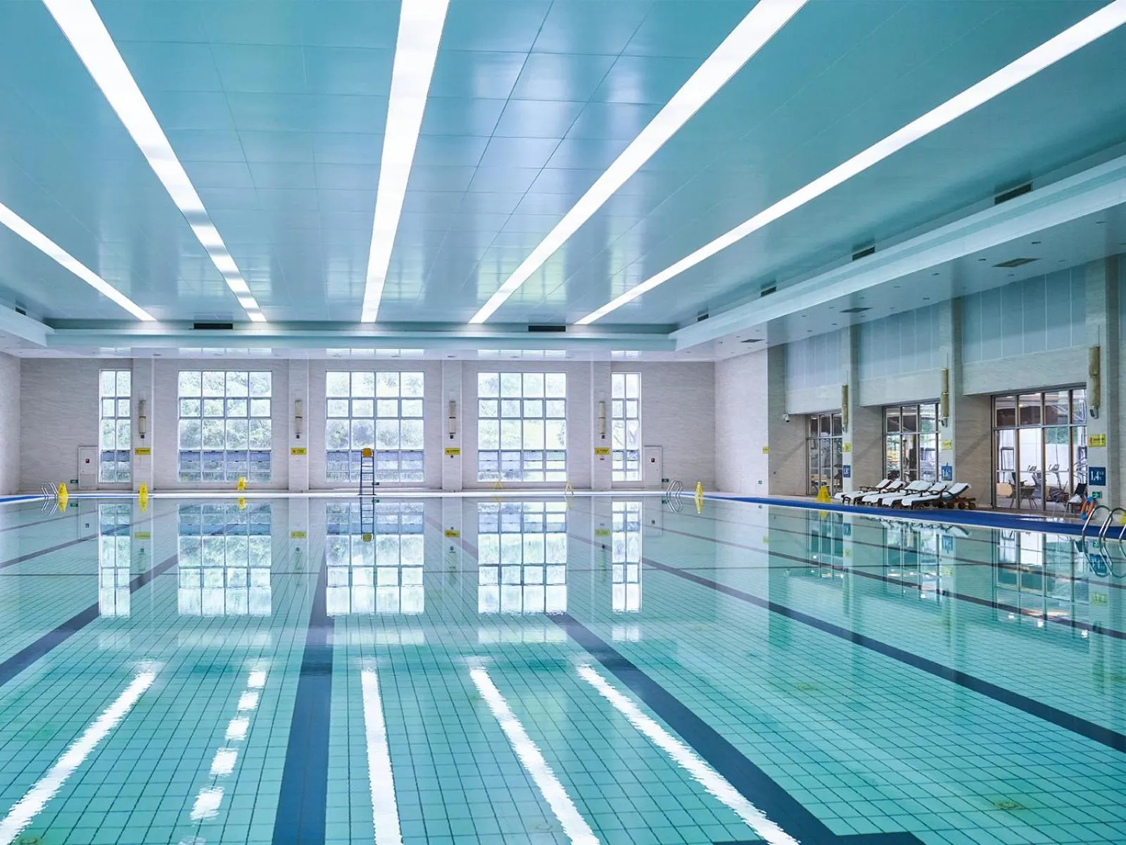 Pool view in Carp Islet Resort Fuzhou