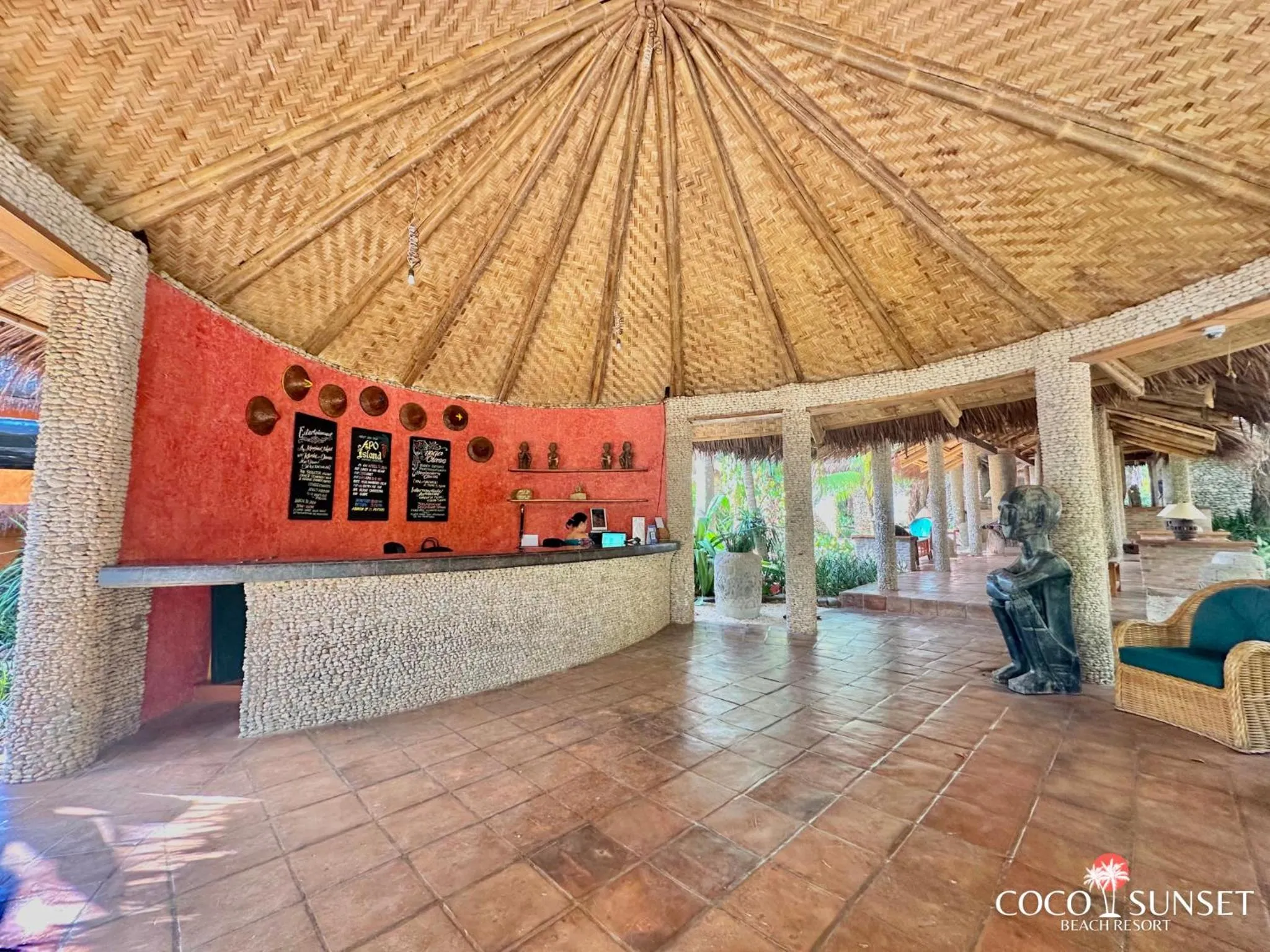 Lobby or reception in Coco Grove Beach Resort, Siquijor Island