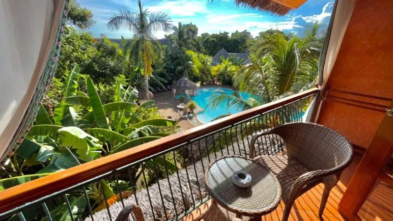 Coco Grove Beach Resort, Siquijor Island